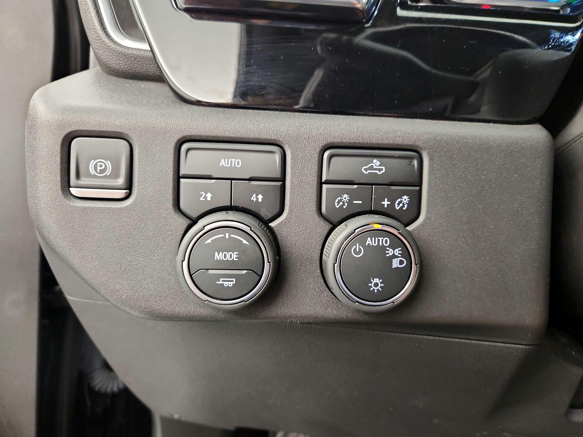 Thumbnail: 2022 Chevrolet Silverado 1500 - 13