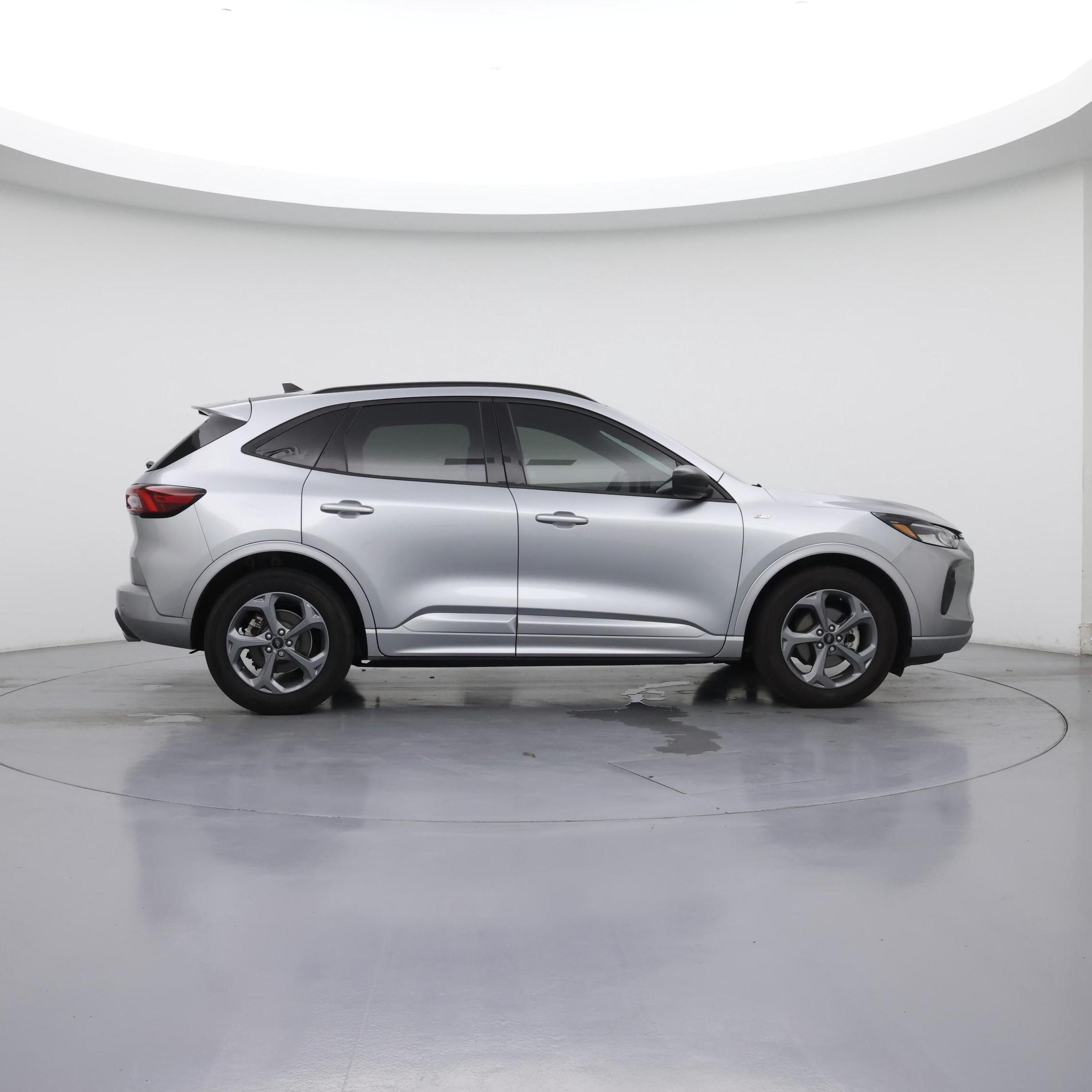 Thumbnail: 2023 Ford Escape - 7