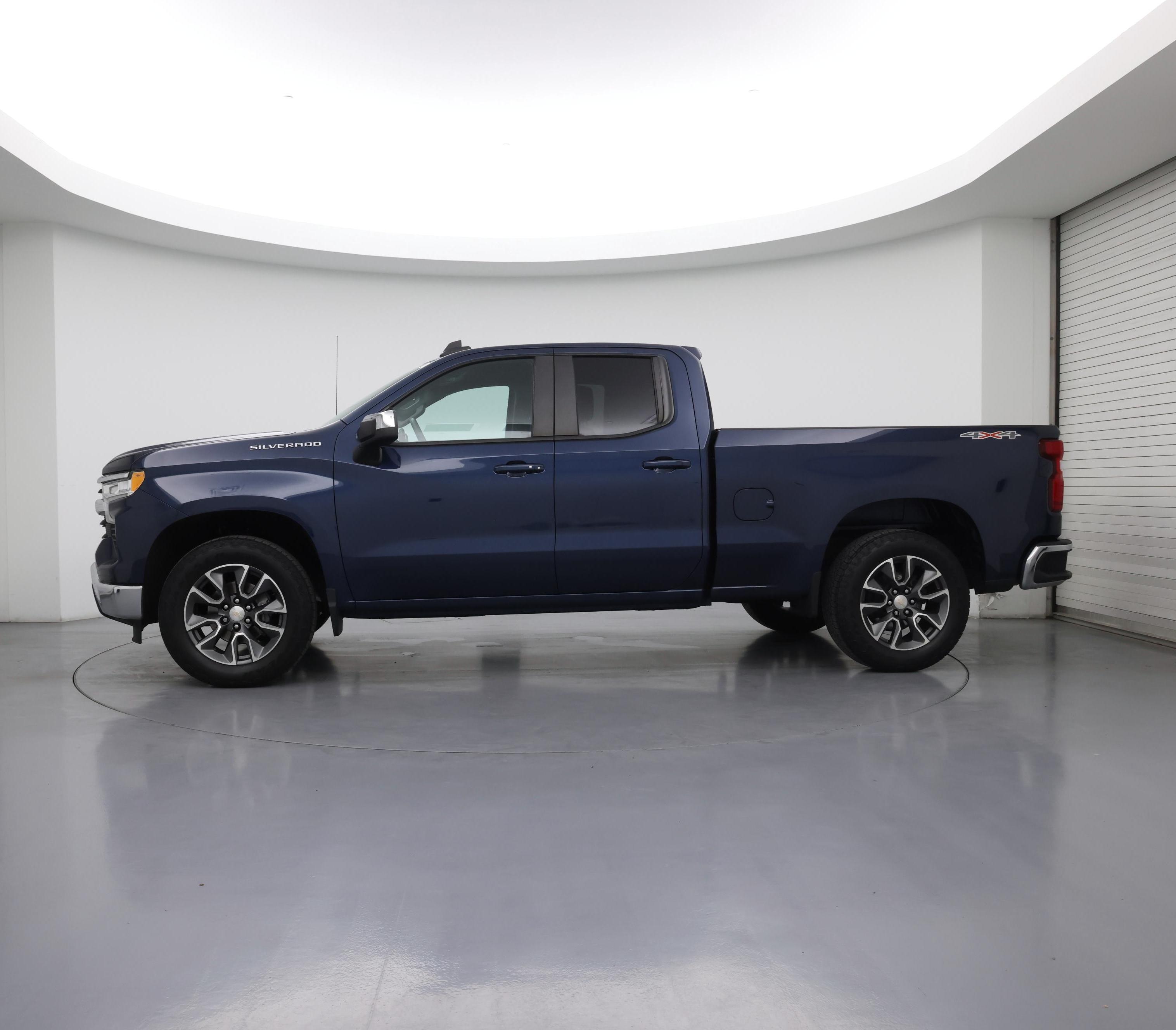 Thumbnail: 2022 Chevrolet Silverado 1500 - 3