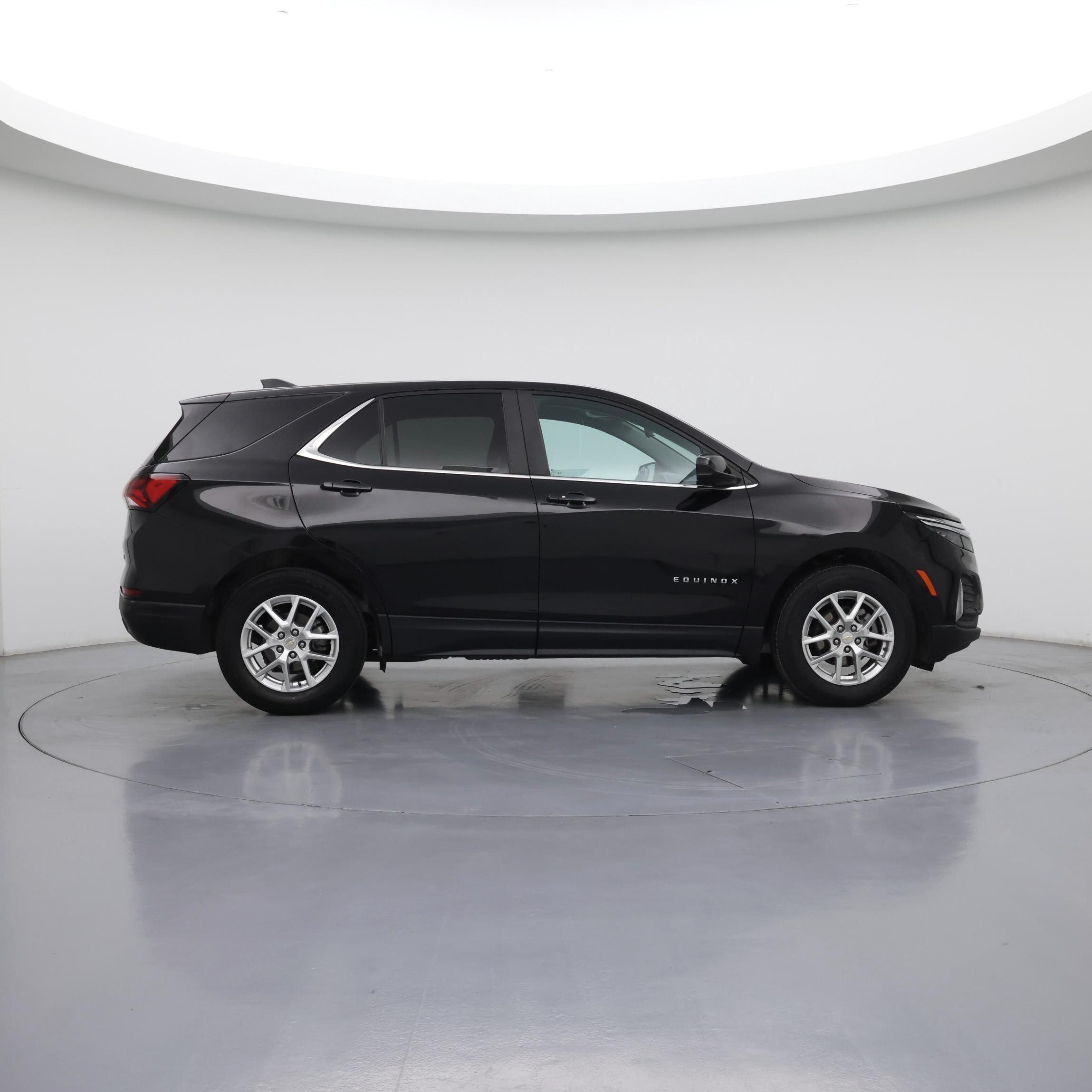 Thumbnail: 2022 Chevrolet Equinox - 7