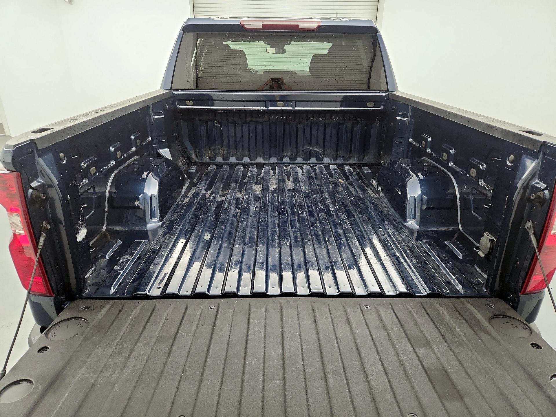 Thumbnail: 2022 Chevrolet Silverado 1500 - 20