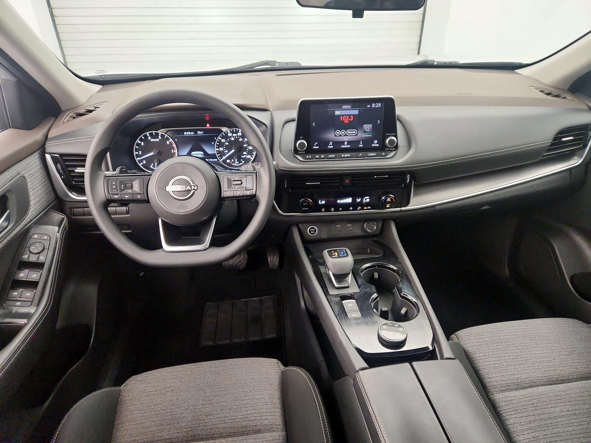 Thumbnail: 2022 Nissan Rogue - 9