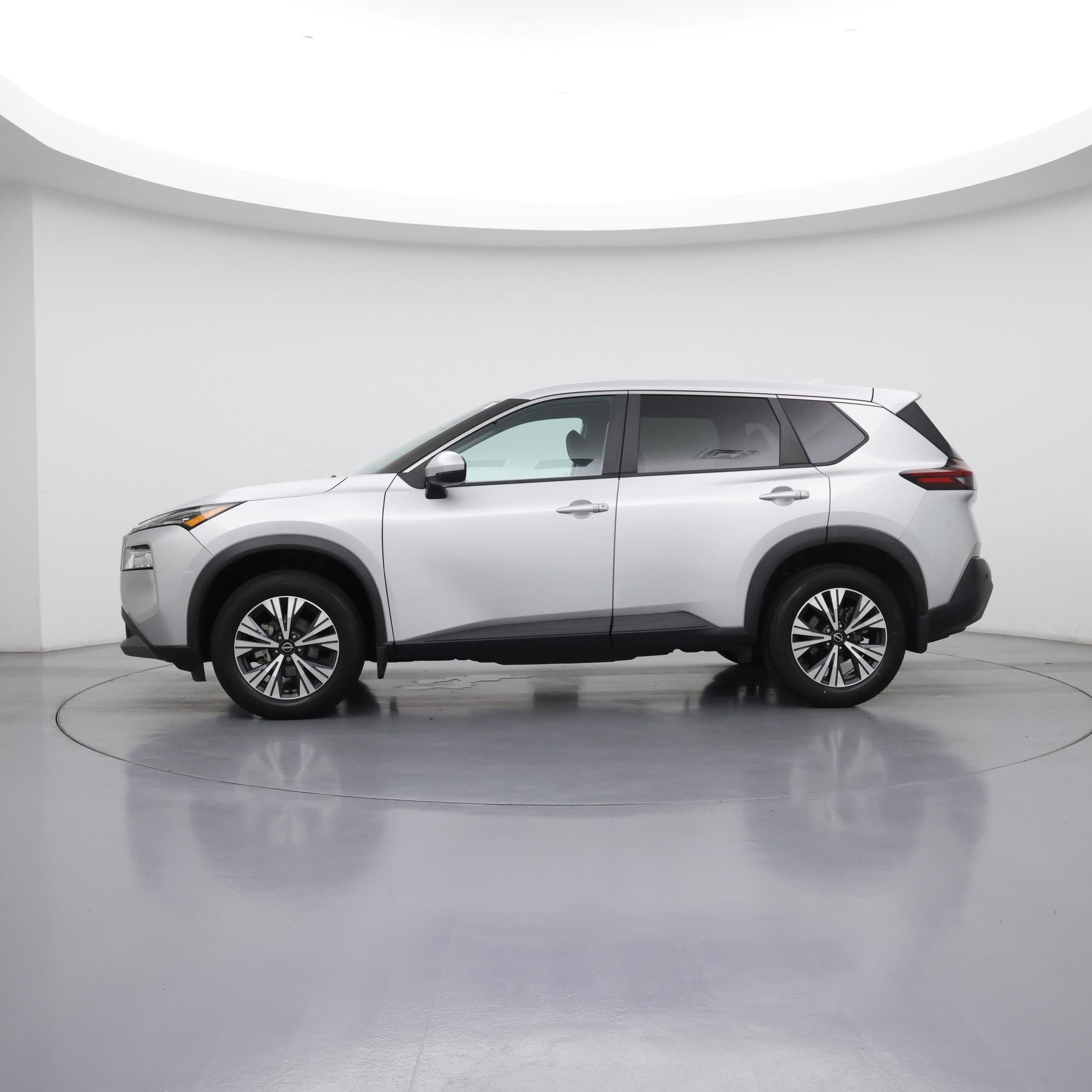 Thumbnail: 2022 Nissan Rogue - 3