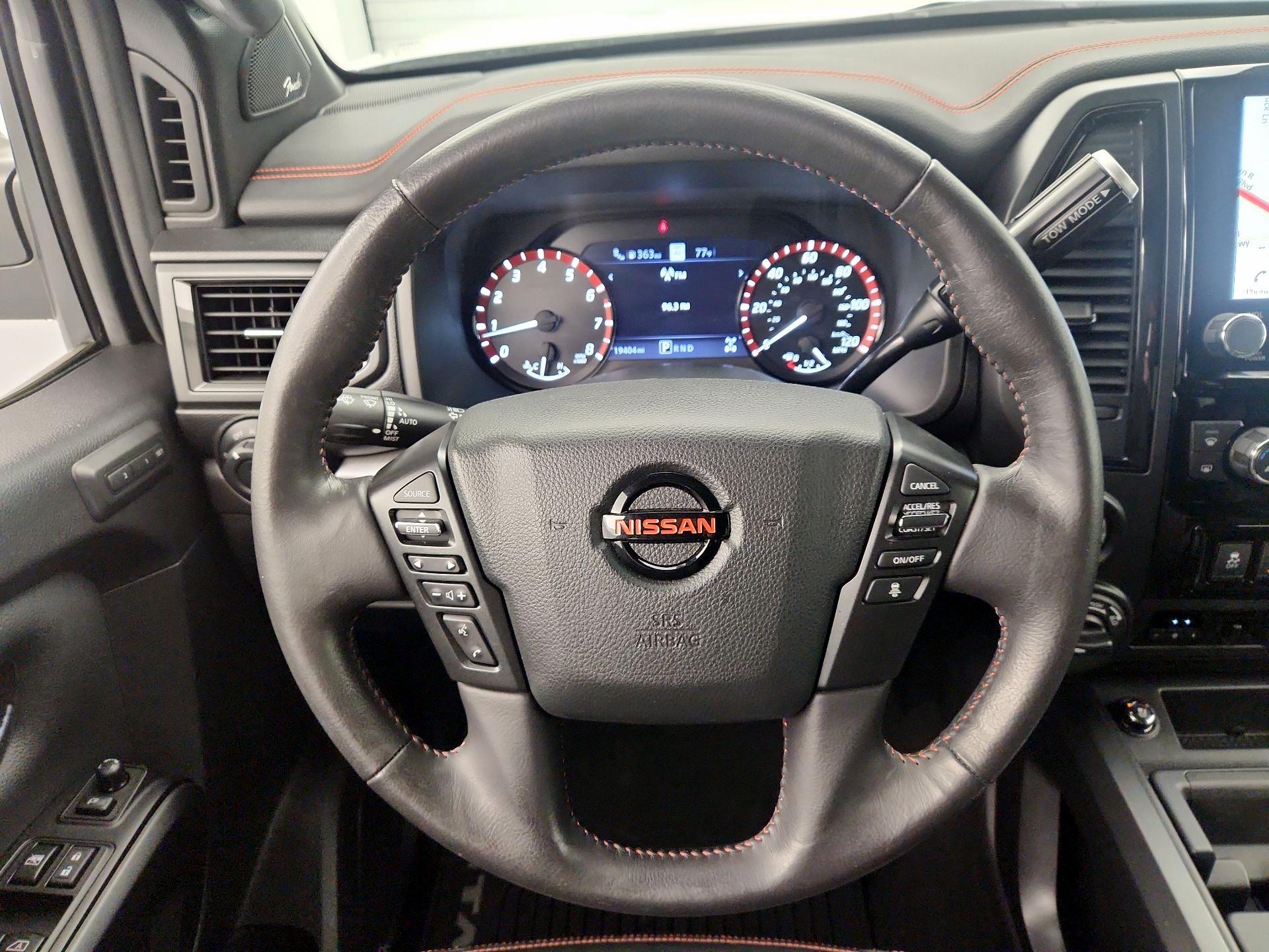 Thumbnail: 2020 Nissan Titan - 10