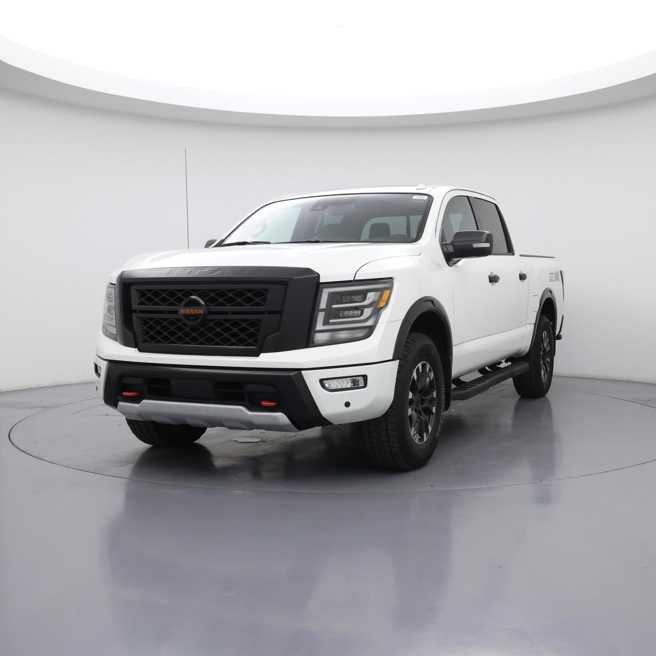 Thumbnail: 2020 Nissan Titan - 4