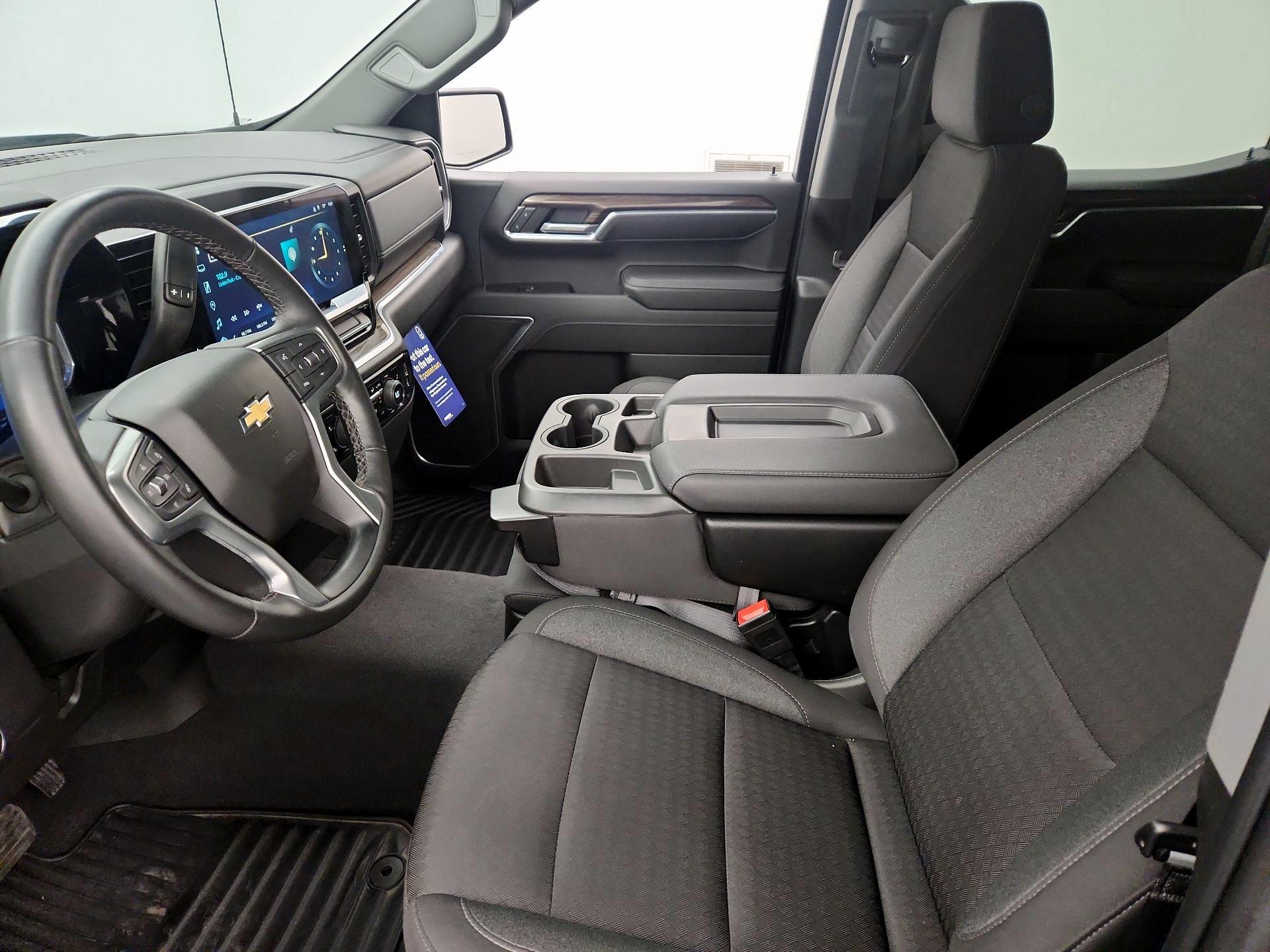 Thumbnail: 2023 Chevrolet Silverado 1500 - 11