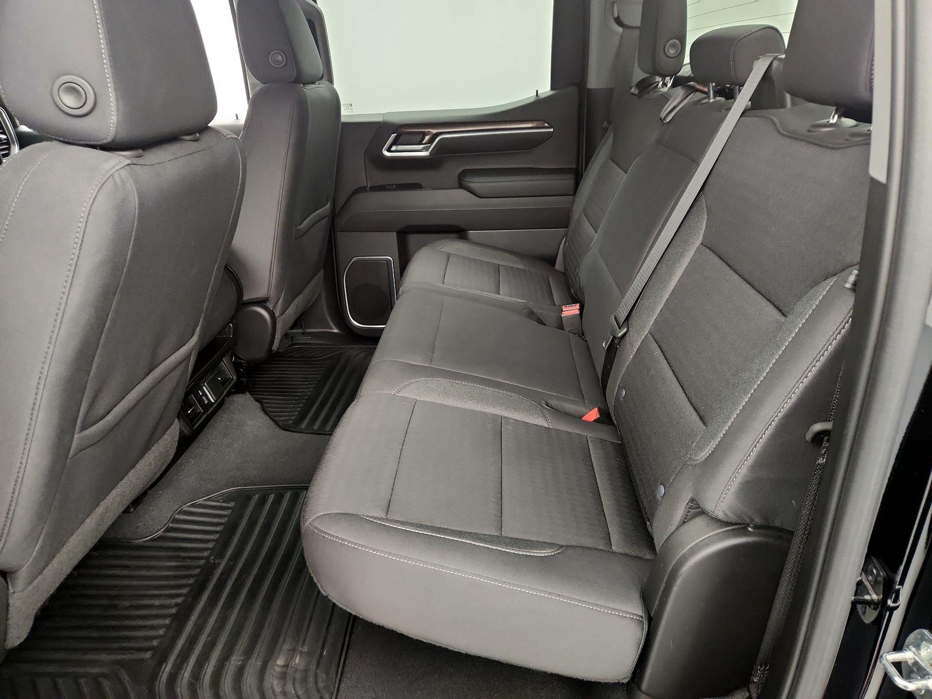 Thumbnail: 2023 Chevrolet Silverado 1500 - 19