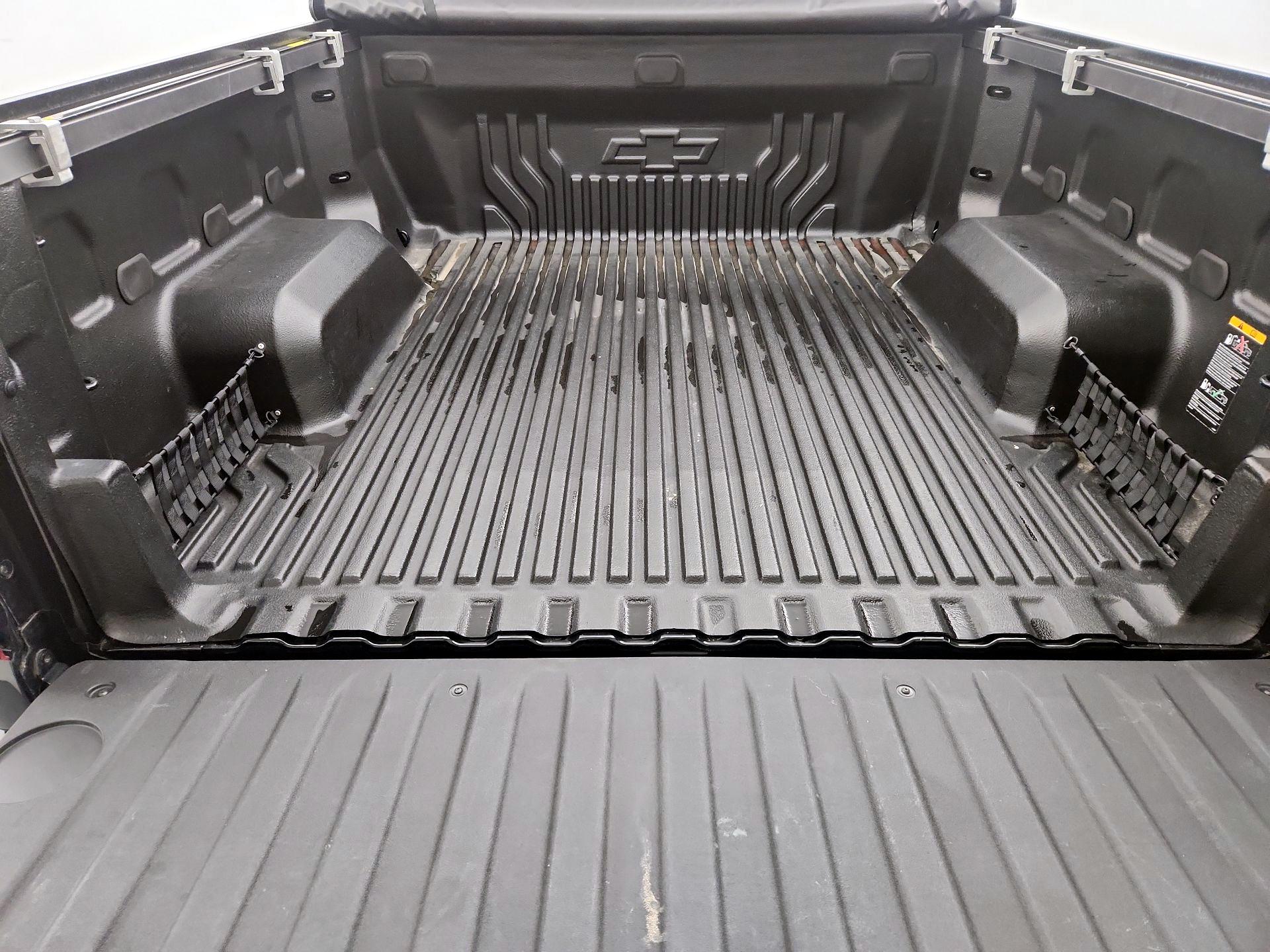 Thumbnail: 2023 Chevrolet Silverado 1500 - 20