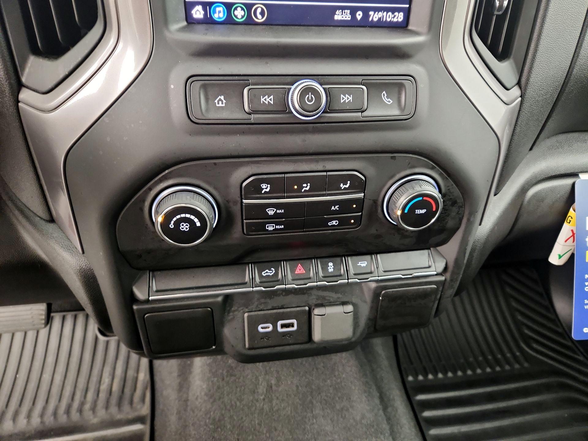 Thumbnail: 2021 Chevrolet Silverado 1500 - 16