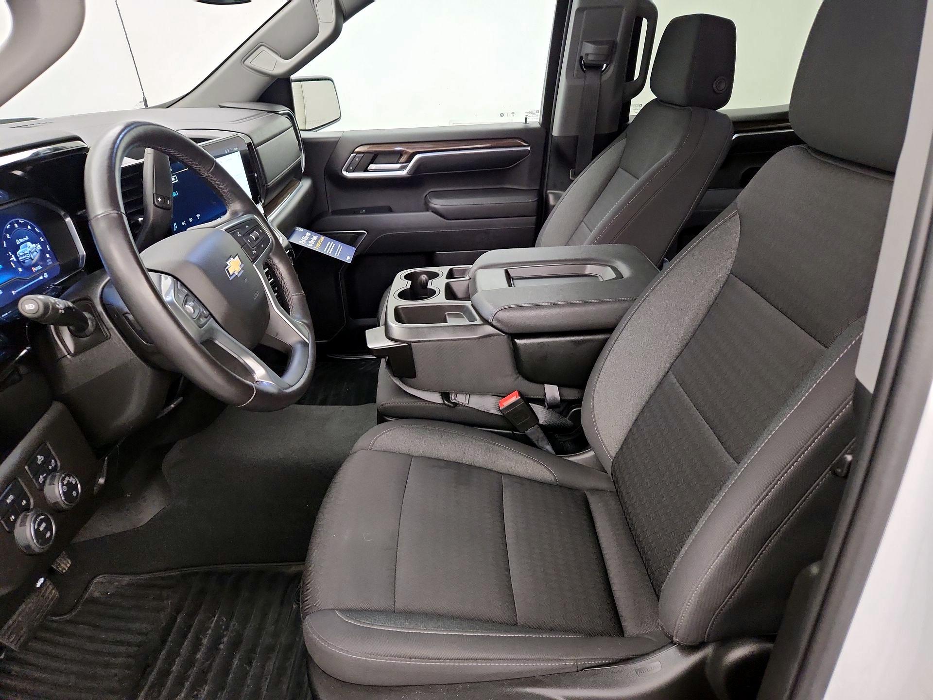 Thumbnail: 2022 Chevrolet Silverado 1500 - 11