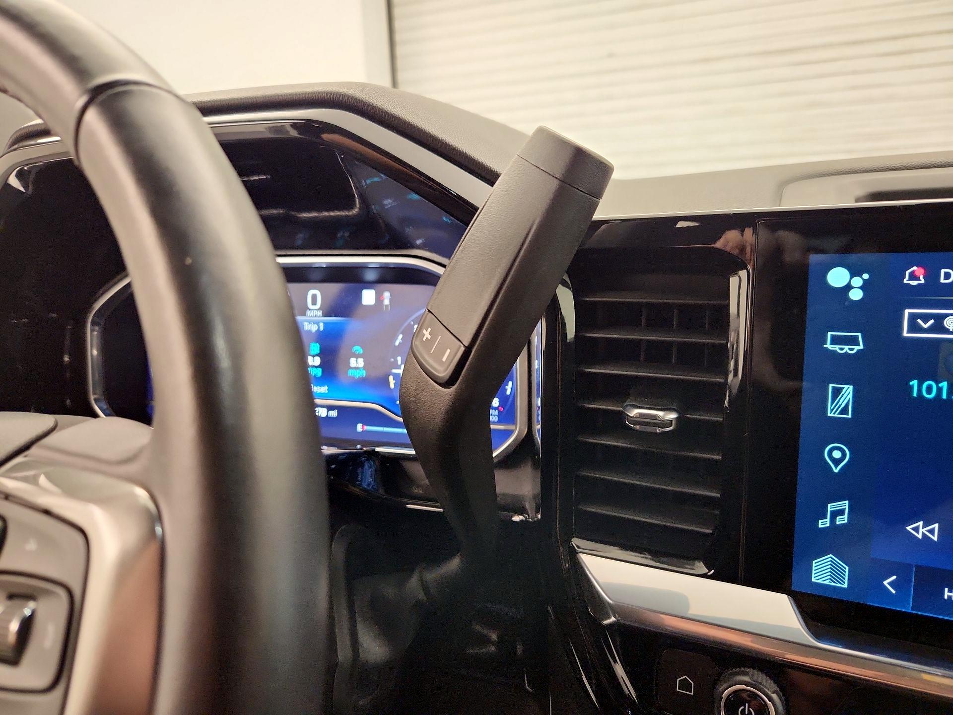 Thumbnail: 2022 Chevrolet Silverado 1500 - 17