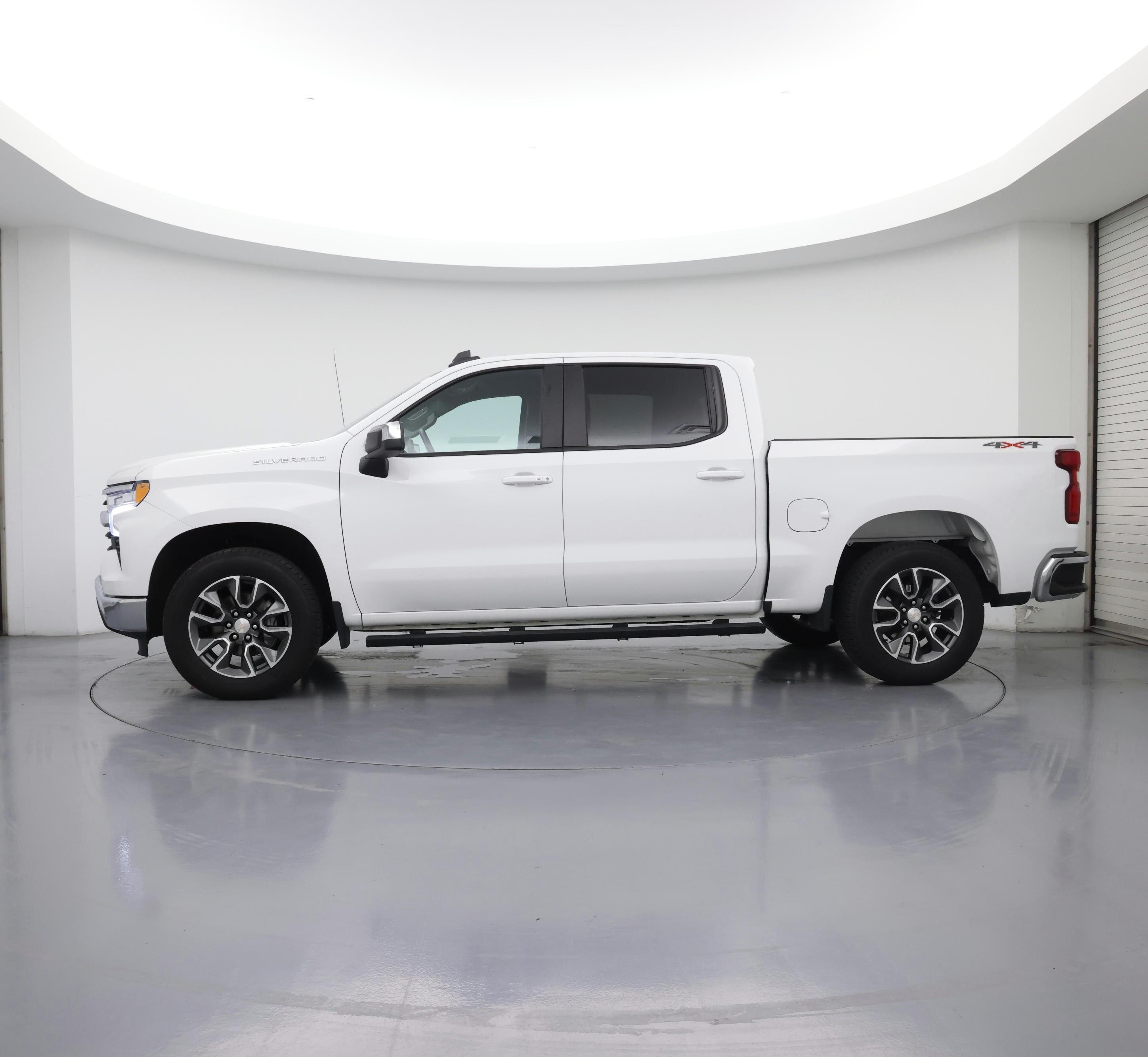 Thumbnail: 2022 Chevrolet Silverado 1500 - 3