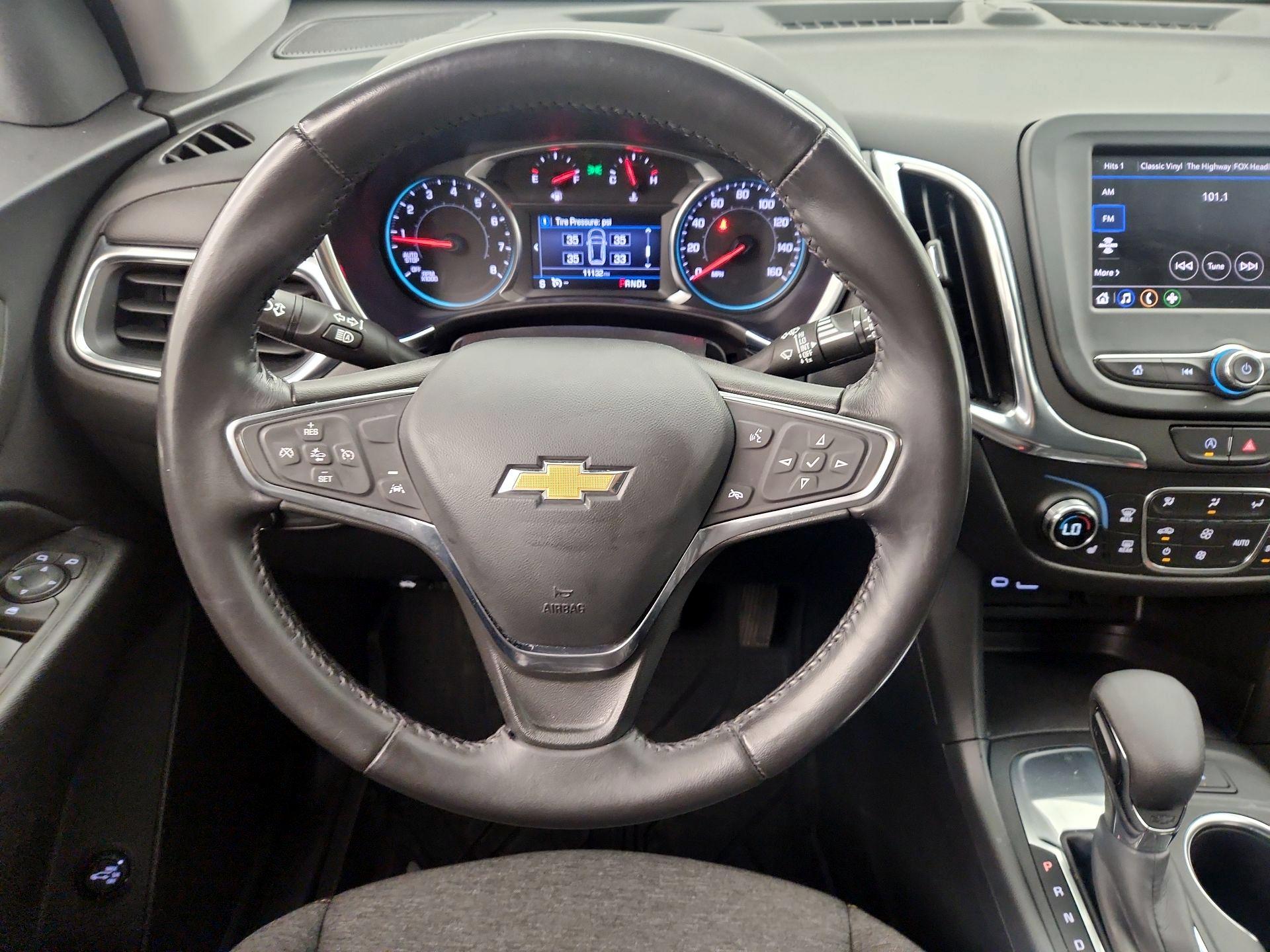 Thumbnail: 2022 Chevrolet Equinox - 10