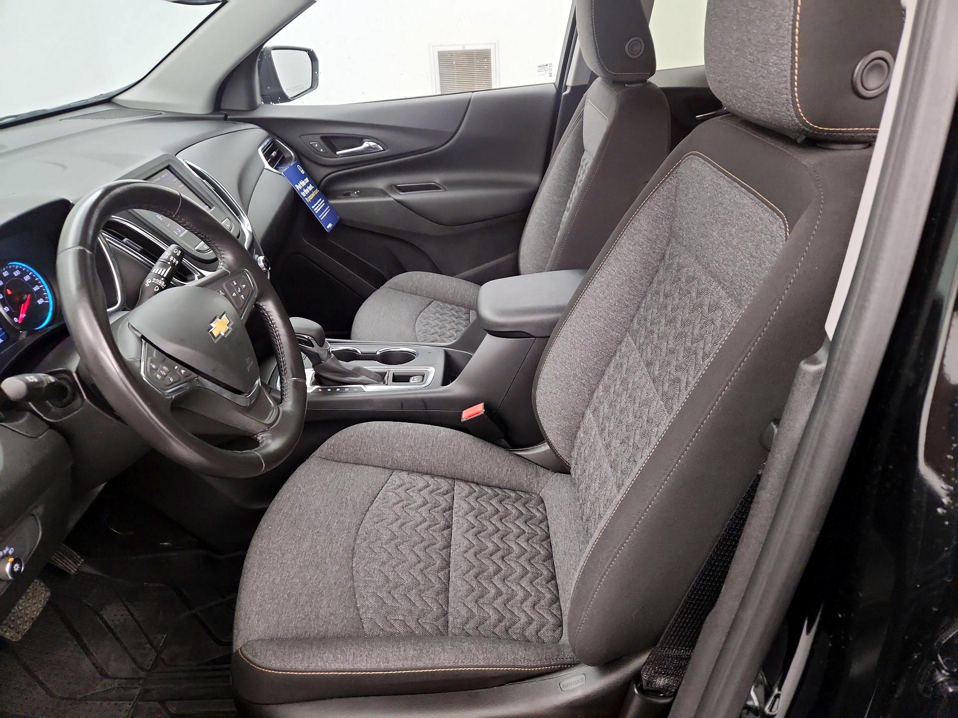 Thumbnail: 2022 Chevrolet Equinox - 11