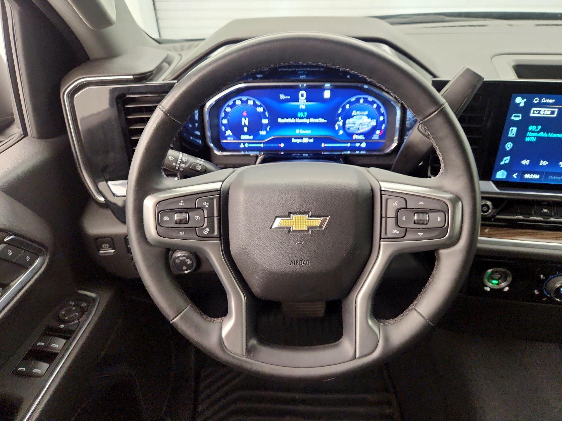 Thumbnail: 2023 Chevrolet Silverado 1500 - 10