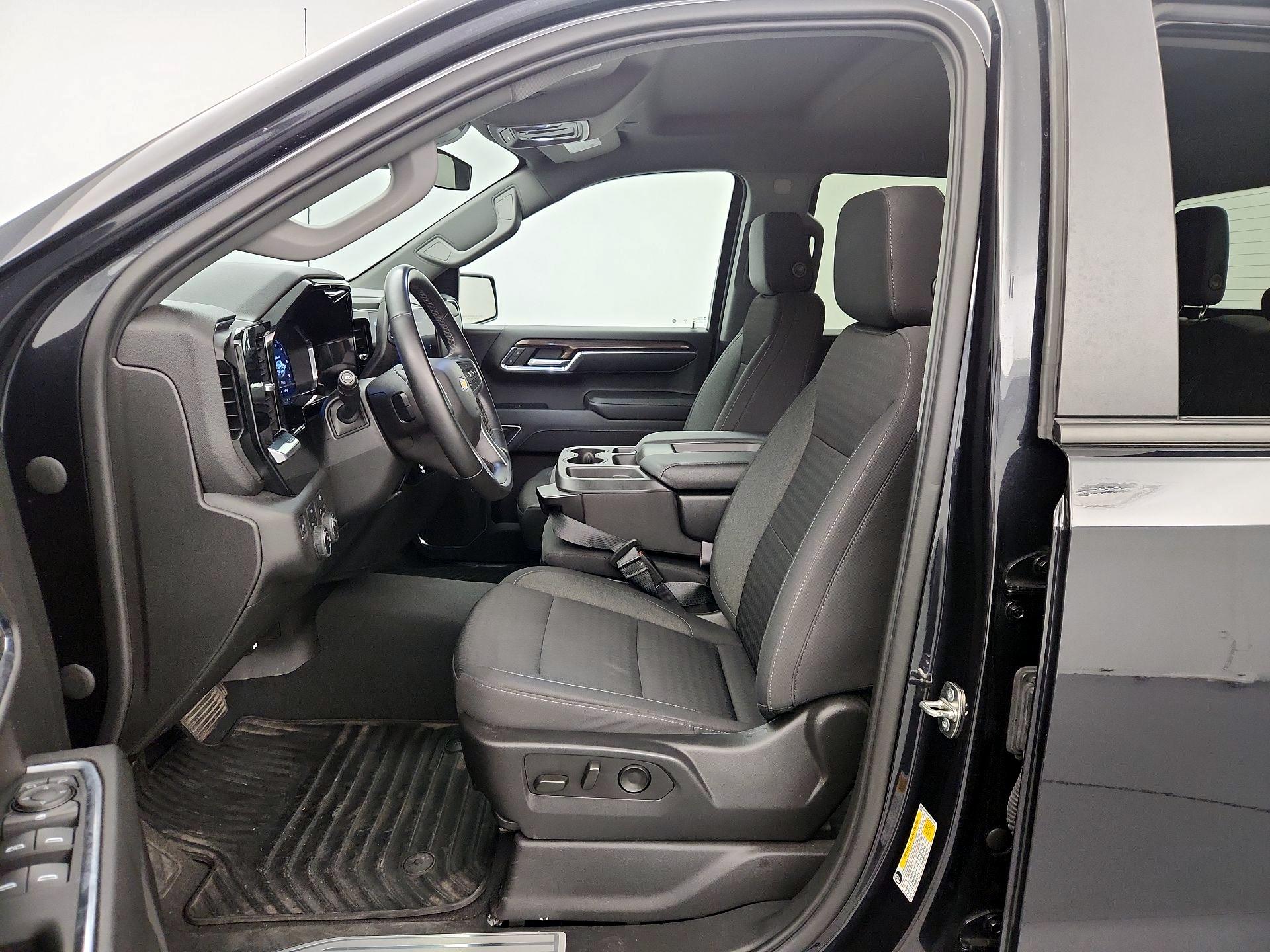 Thumbnail: 2023 Chevrolet Silverado 1500 - 11
