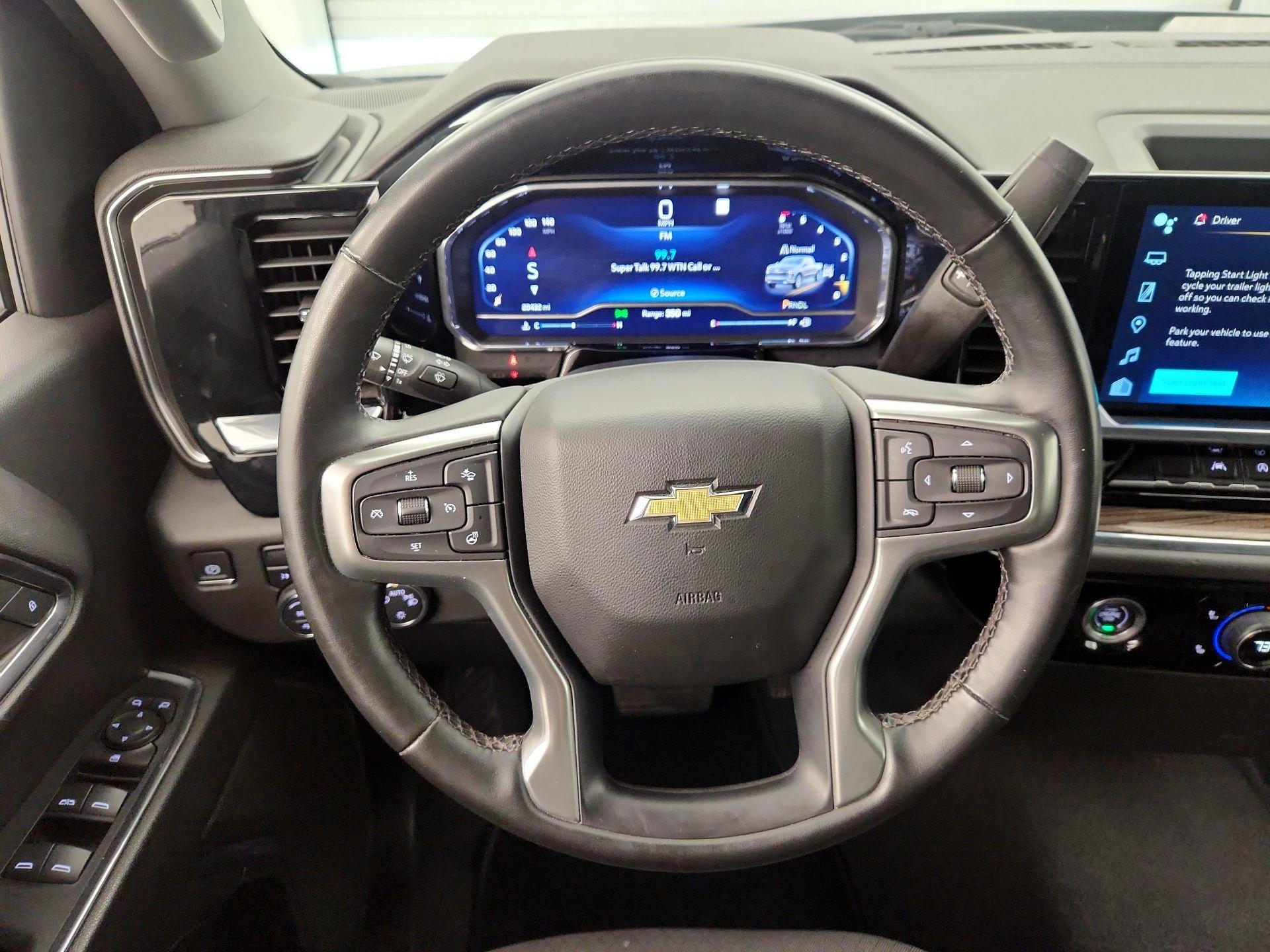 Thumbnail: 2023 Chevrolet Silverado 1500 - 10