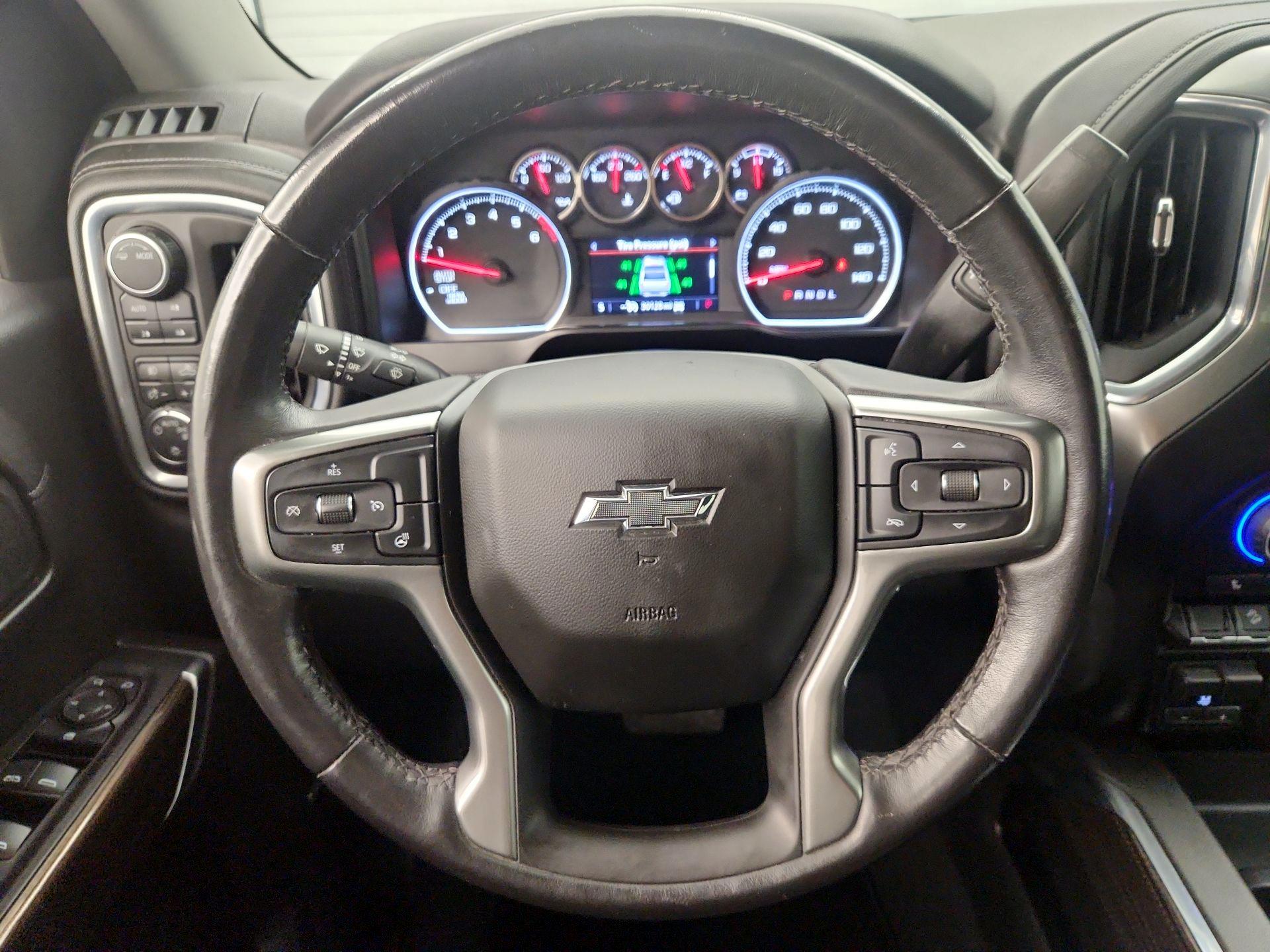 Thumbnail: 2021 Chevrolet Silverado 1500 - 10