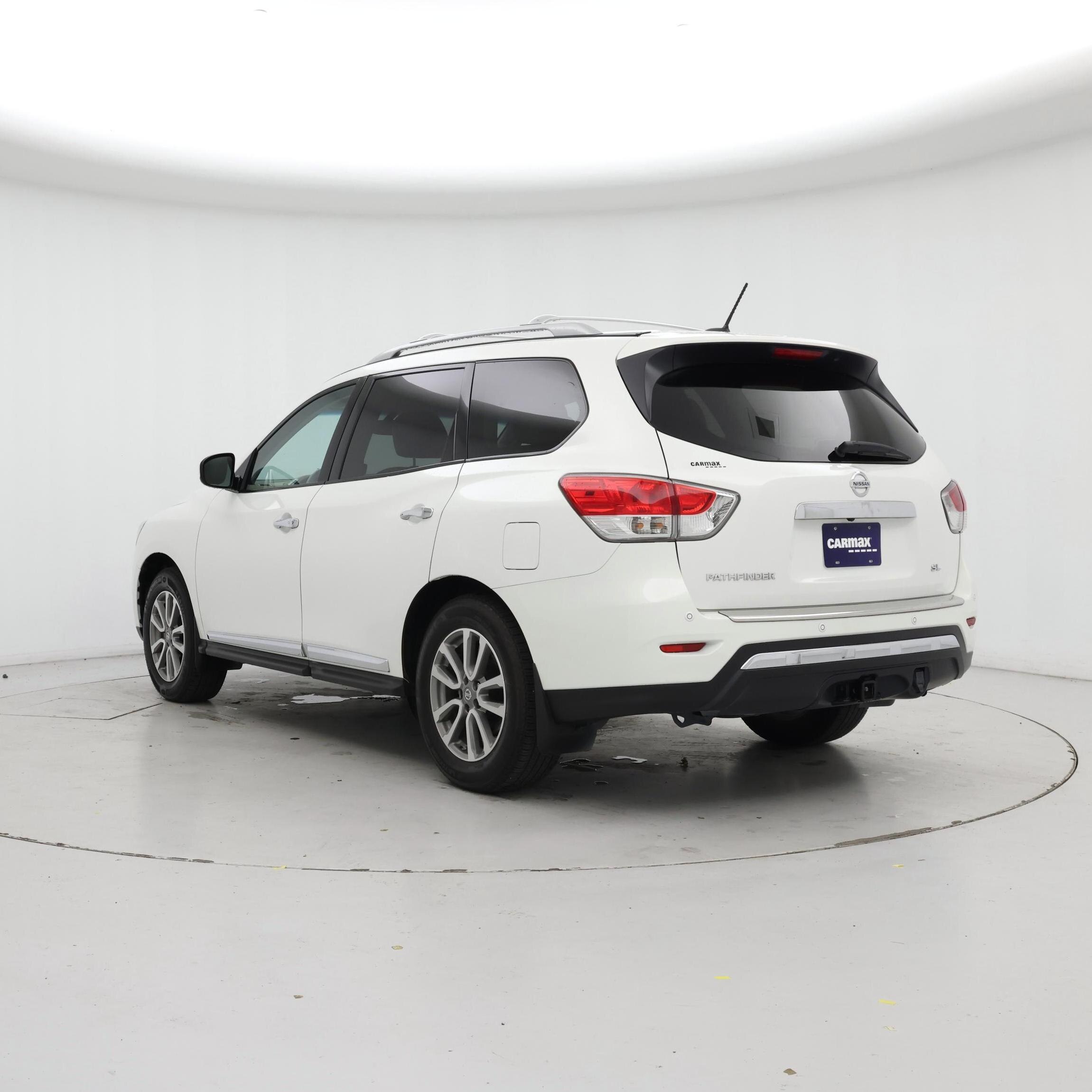 Thumbnail: 2014 Nissan Pathfinder - 2