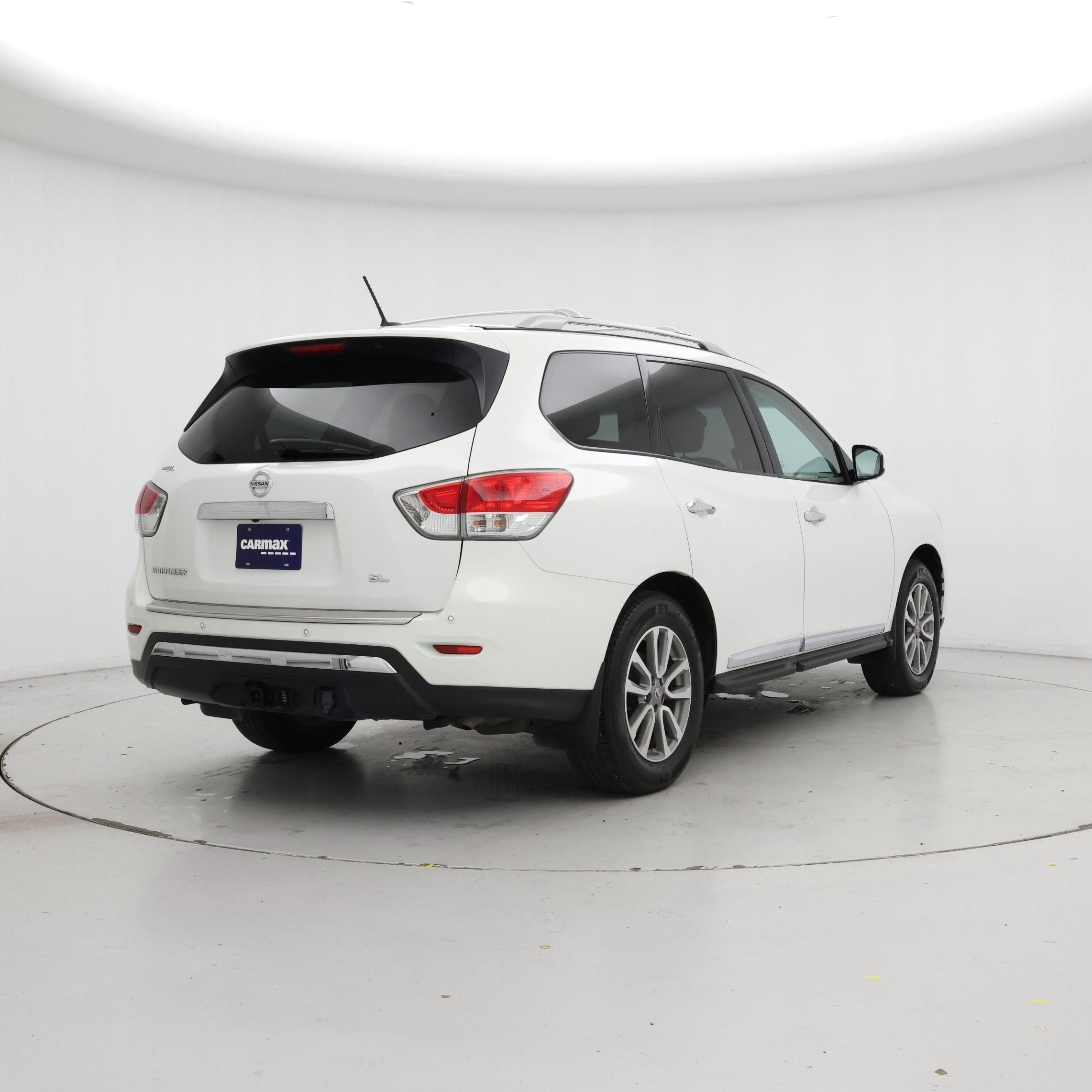 Thumbnail: 2014 Nissan Pathfinder - 8