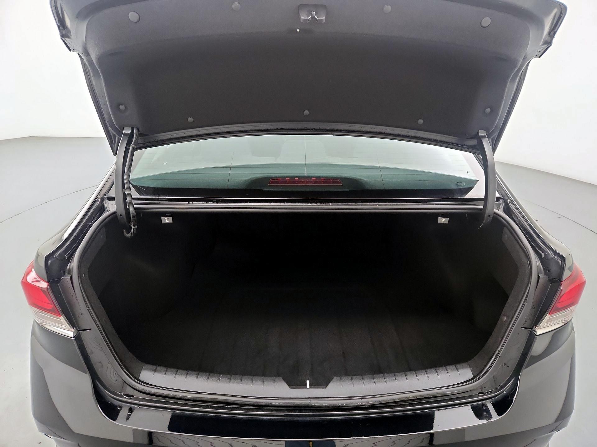 Thumbnail: 2019 Hyundai Sonata - 20
