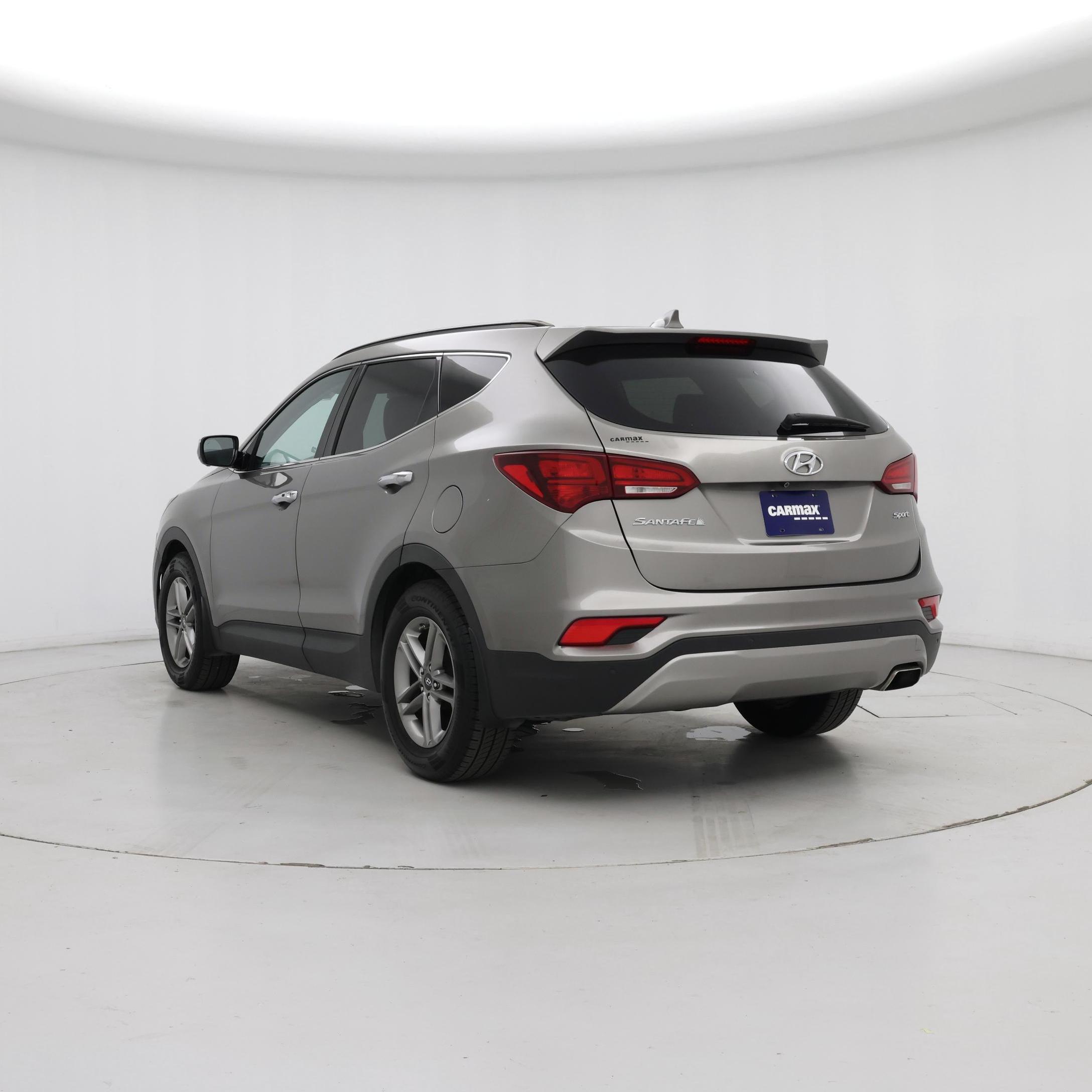Thumbnail: 2017 Hyundai Santa Fe - 2