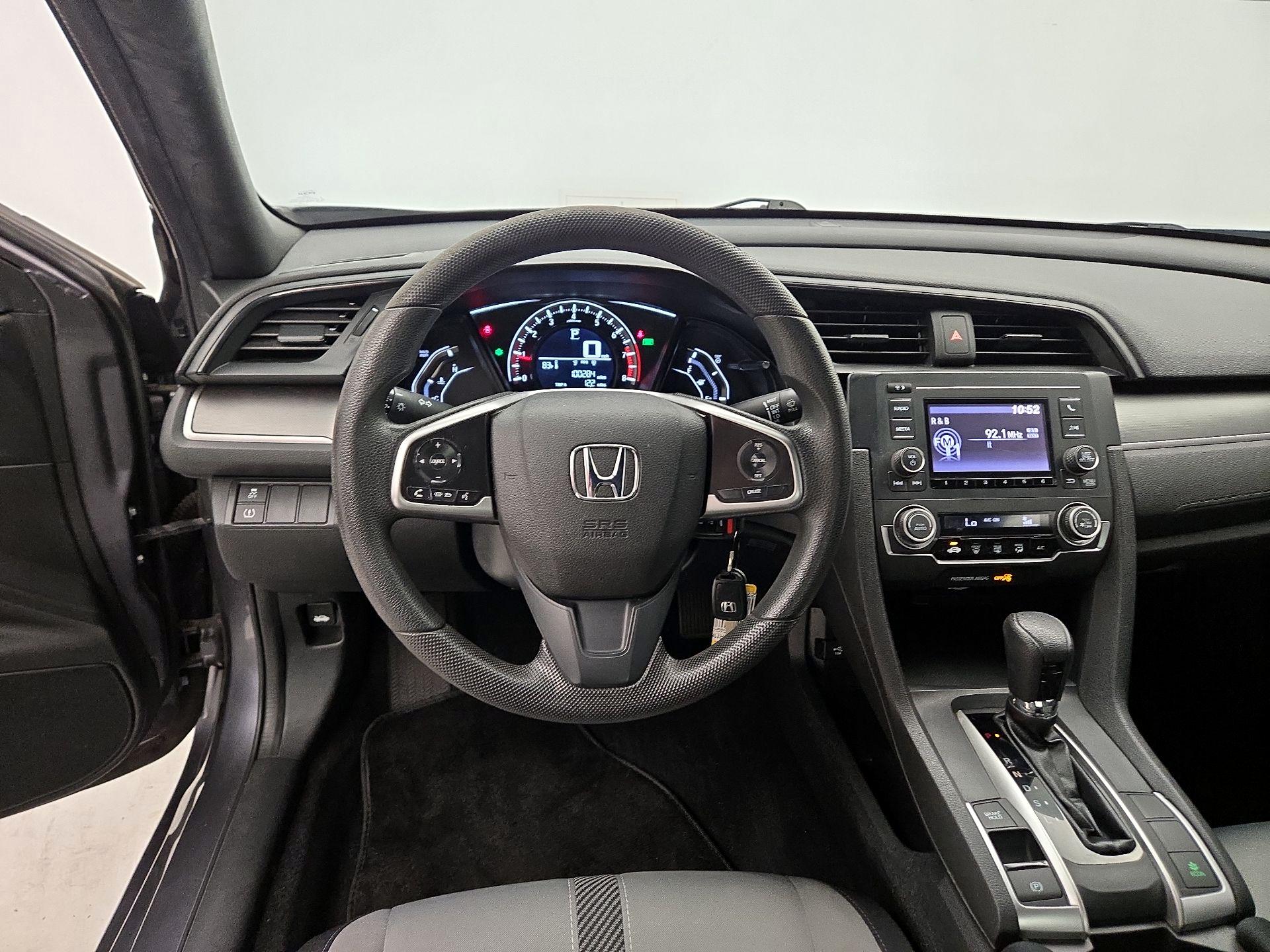 Thumbnail: 2016 Honda Civic - 10