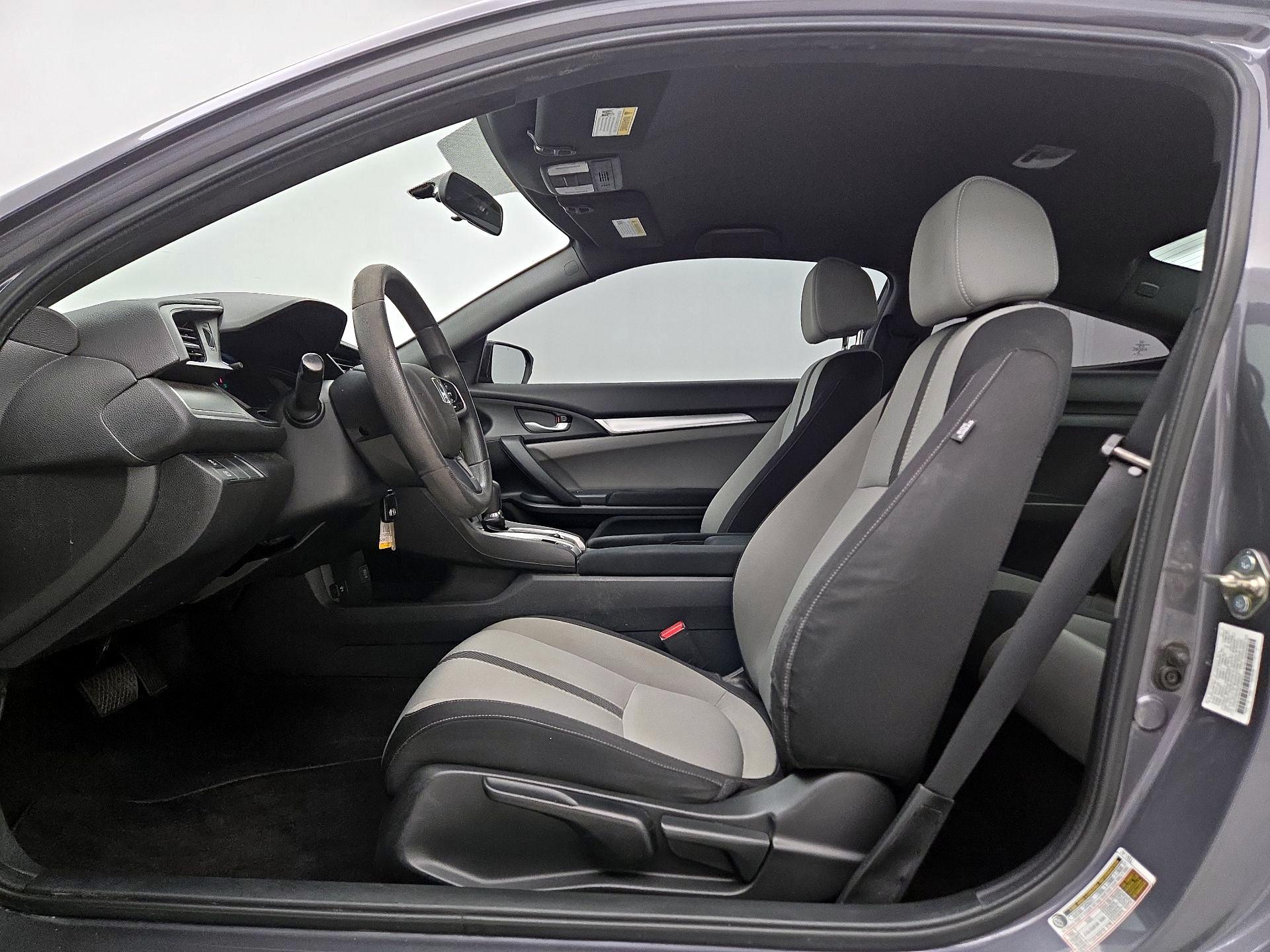 Thumbnail: 2016 Honda Civic - 11