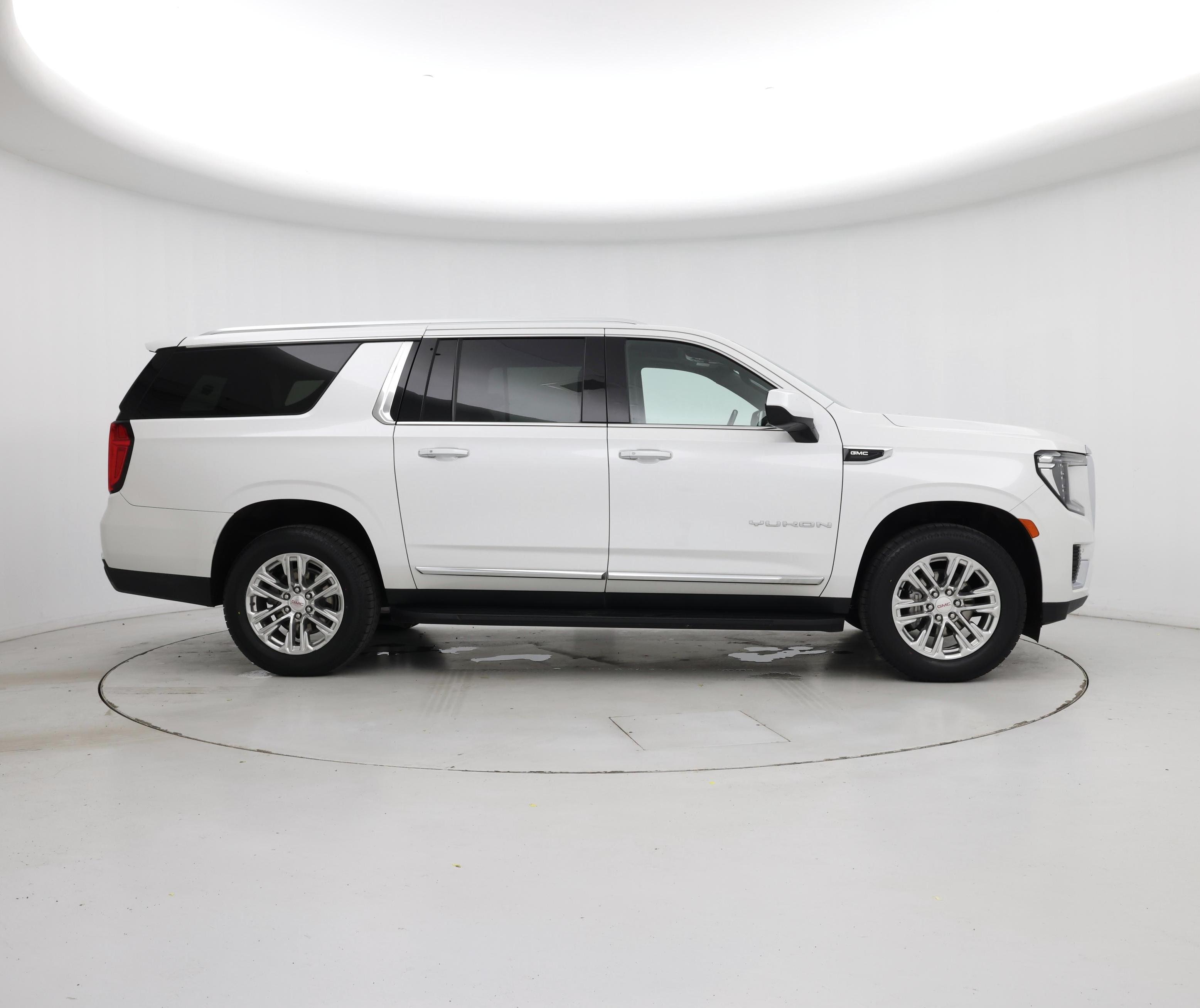 Thumbnail: 2023 GMC Yukon XL - 7
