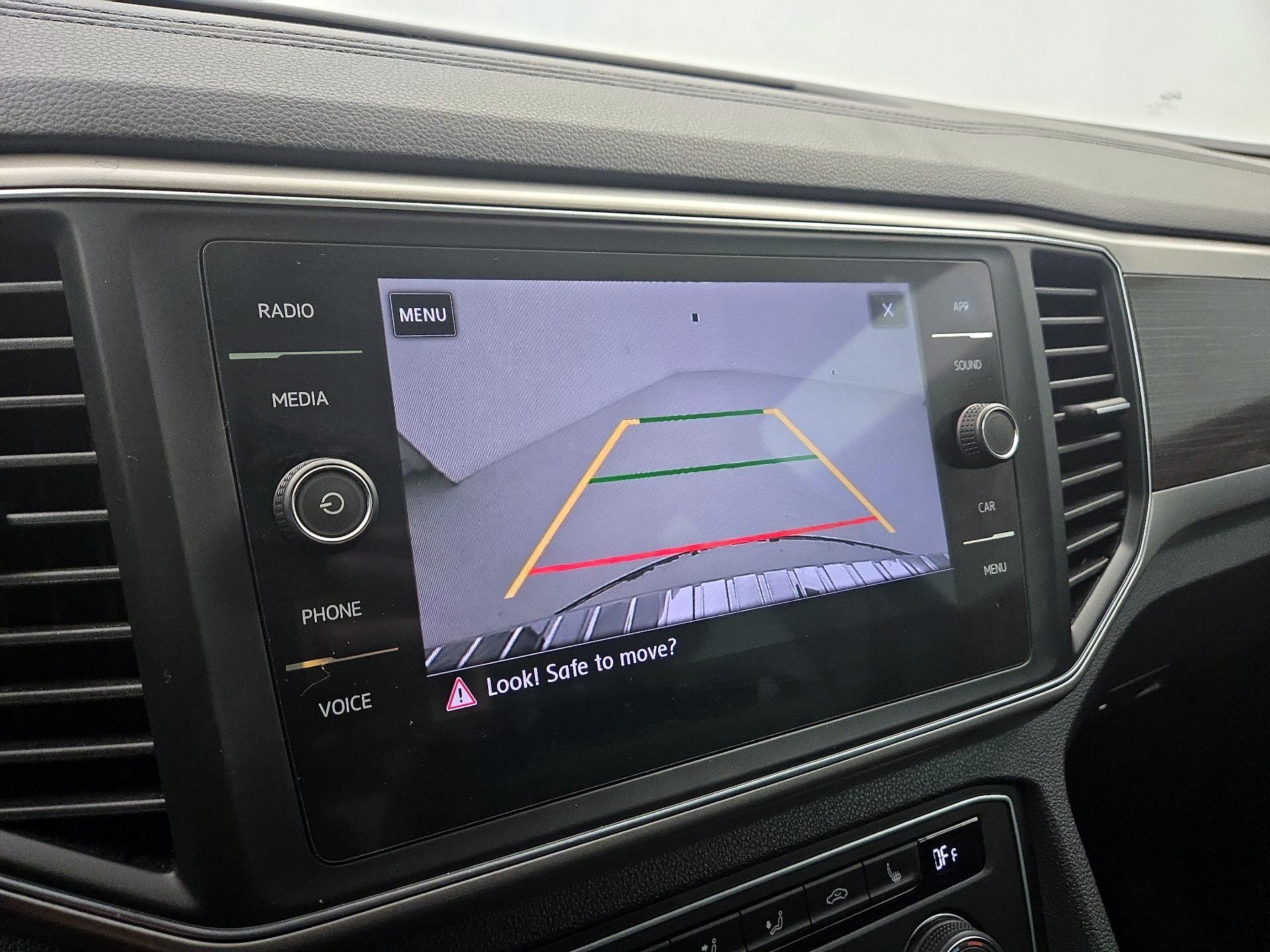 Thumbnail: 2019 Volkswagen Atlas - 14
