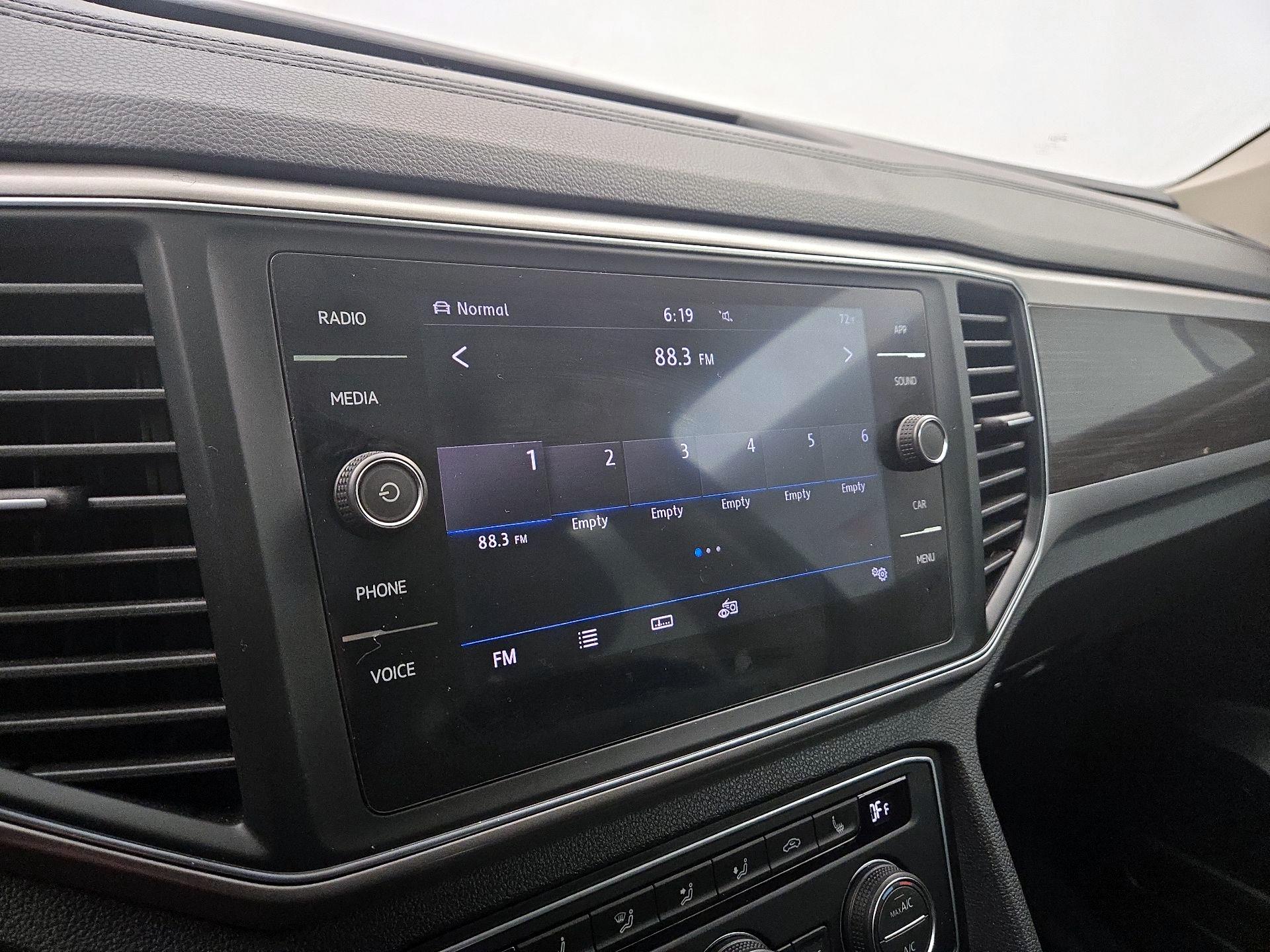 Thumbnail: 2019 Volkswagen Atlas - 15