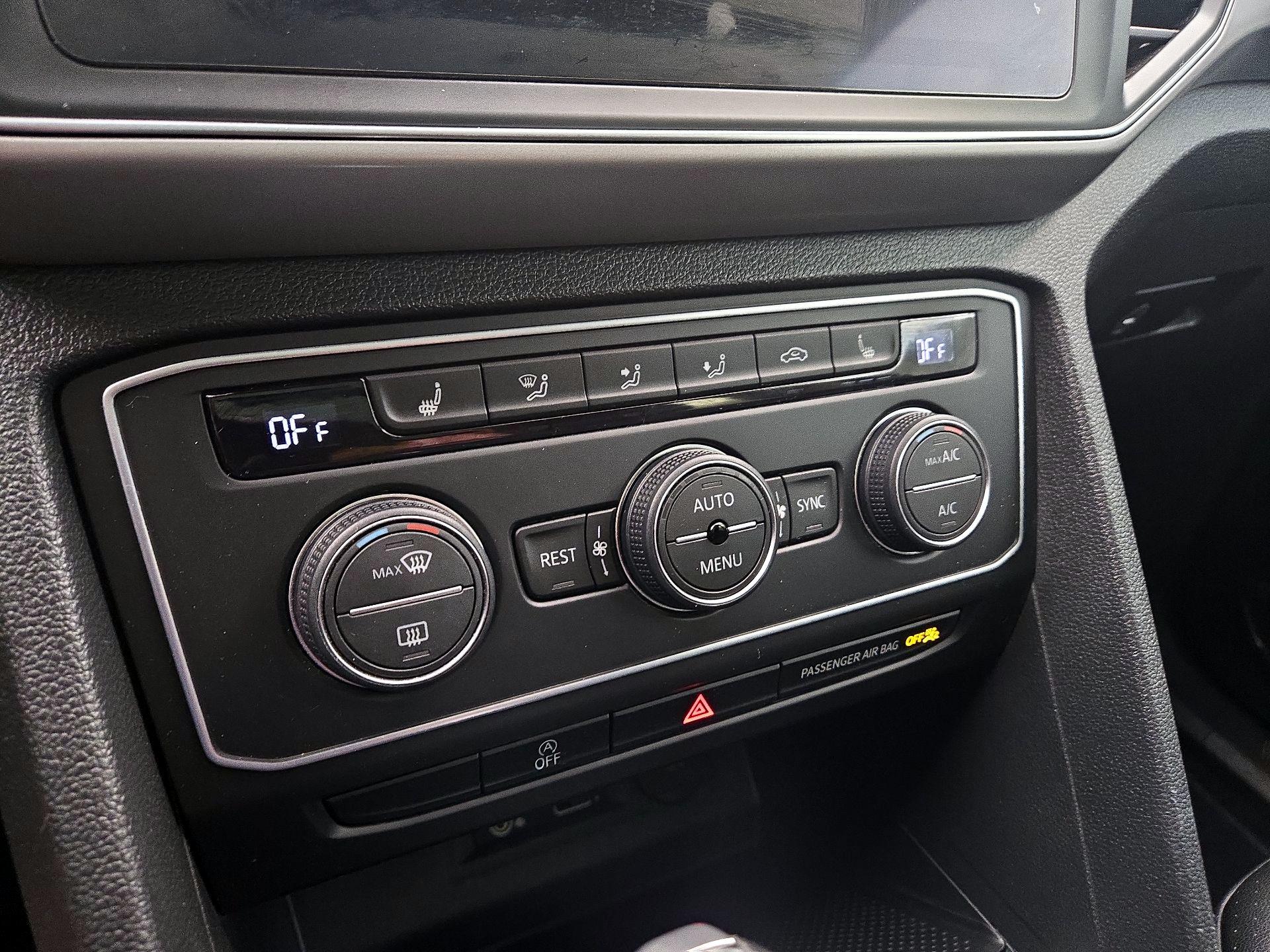Thumbnail: 2019 Volkswagen Atlas - 16