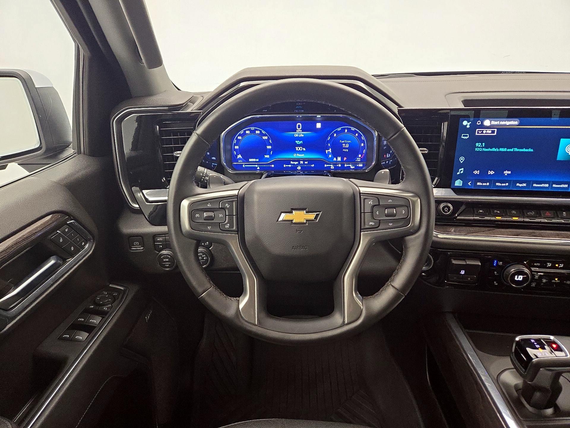 Thumbnail: 2023 Chevrolet Silverado 1500 - 10