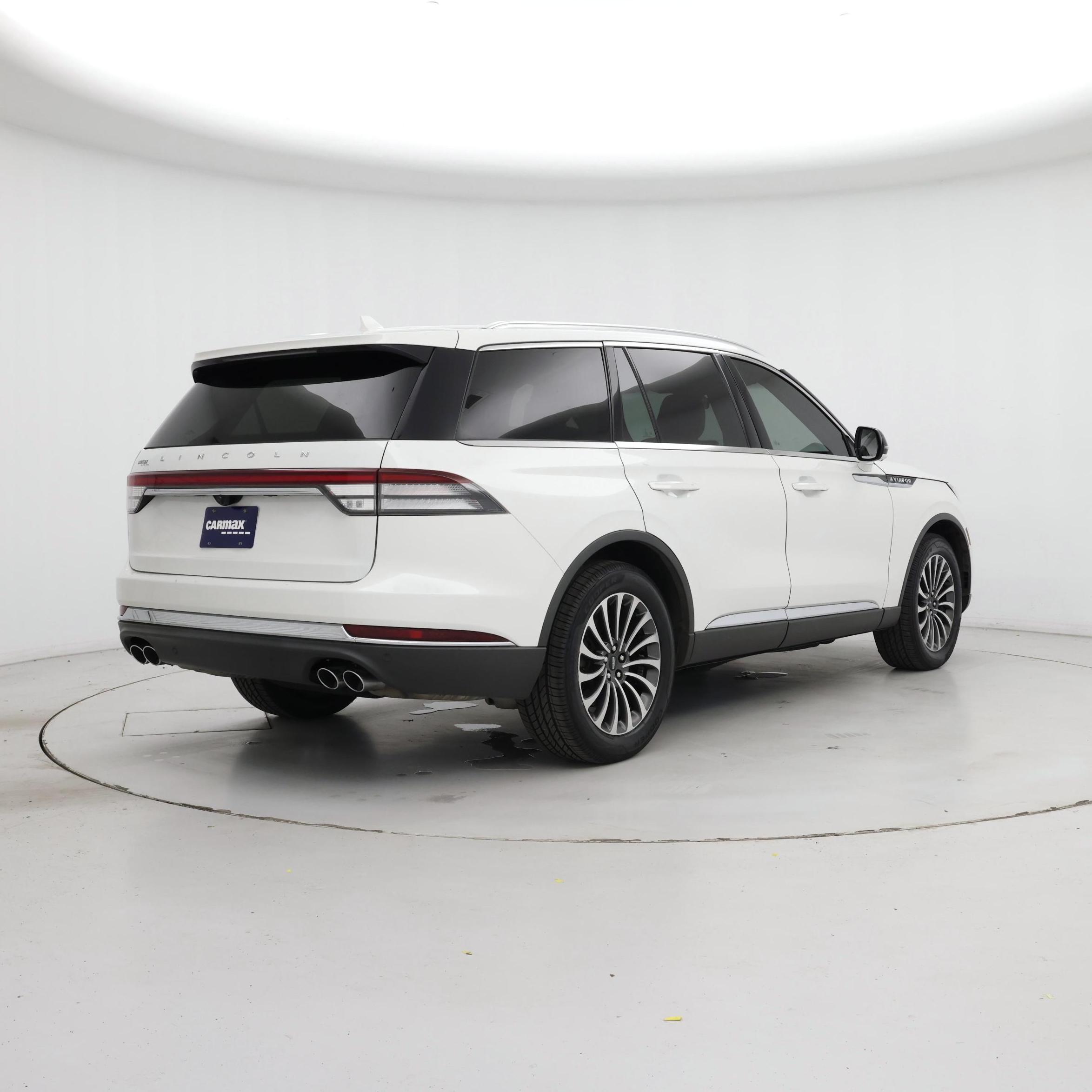 Thumbnail: 2020 Lincoln Aviator - 8