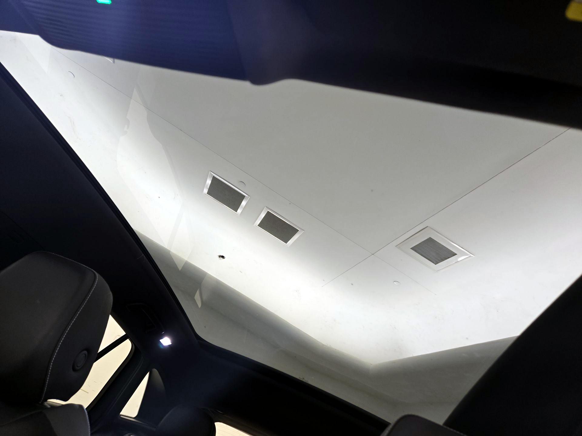 Thumbnail: 2023 Volkswagen ID.4 - 19