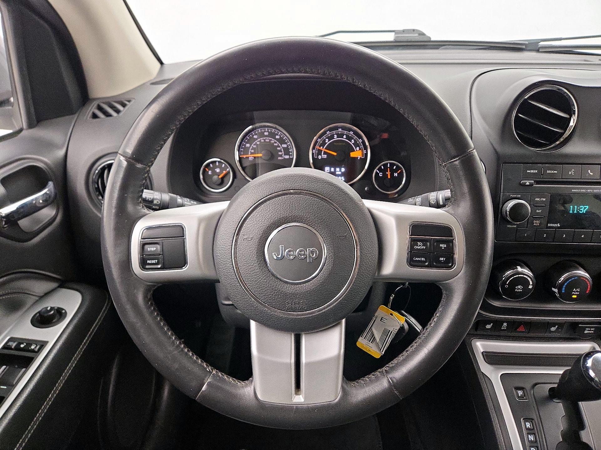 Thumbnail: 2017 Jeep Compass - 10