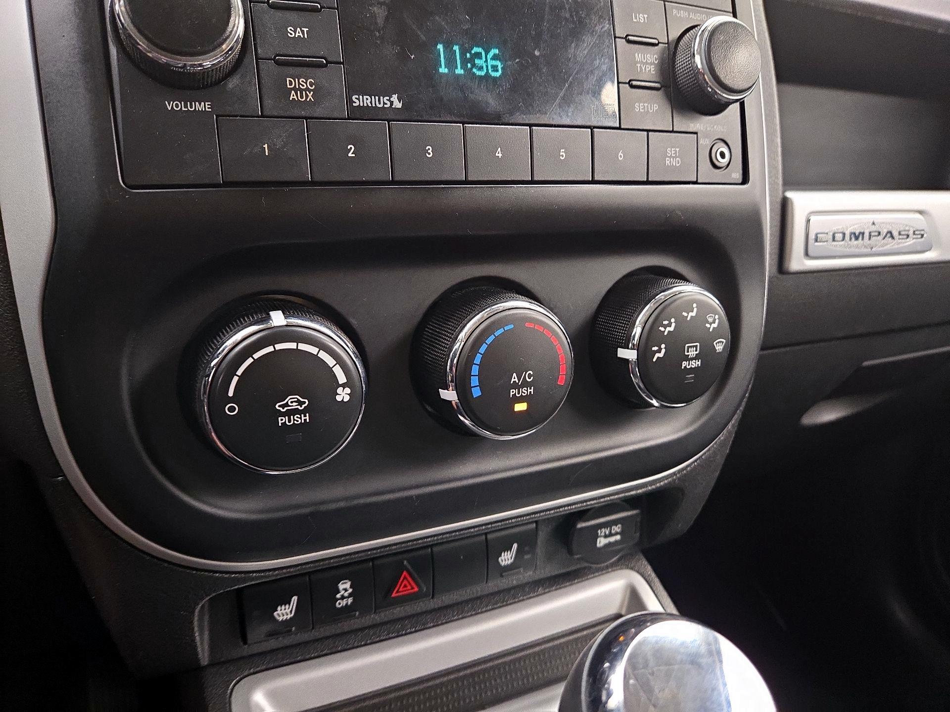 Thumbnail: 2017 Jeep Compass - 14