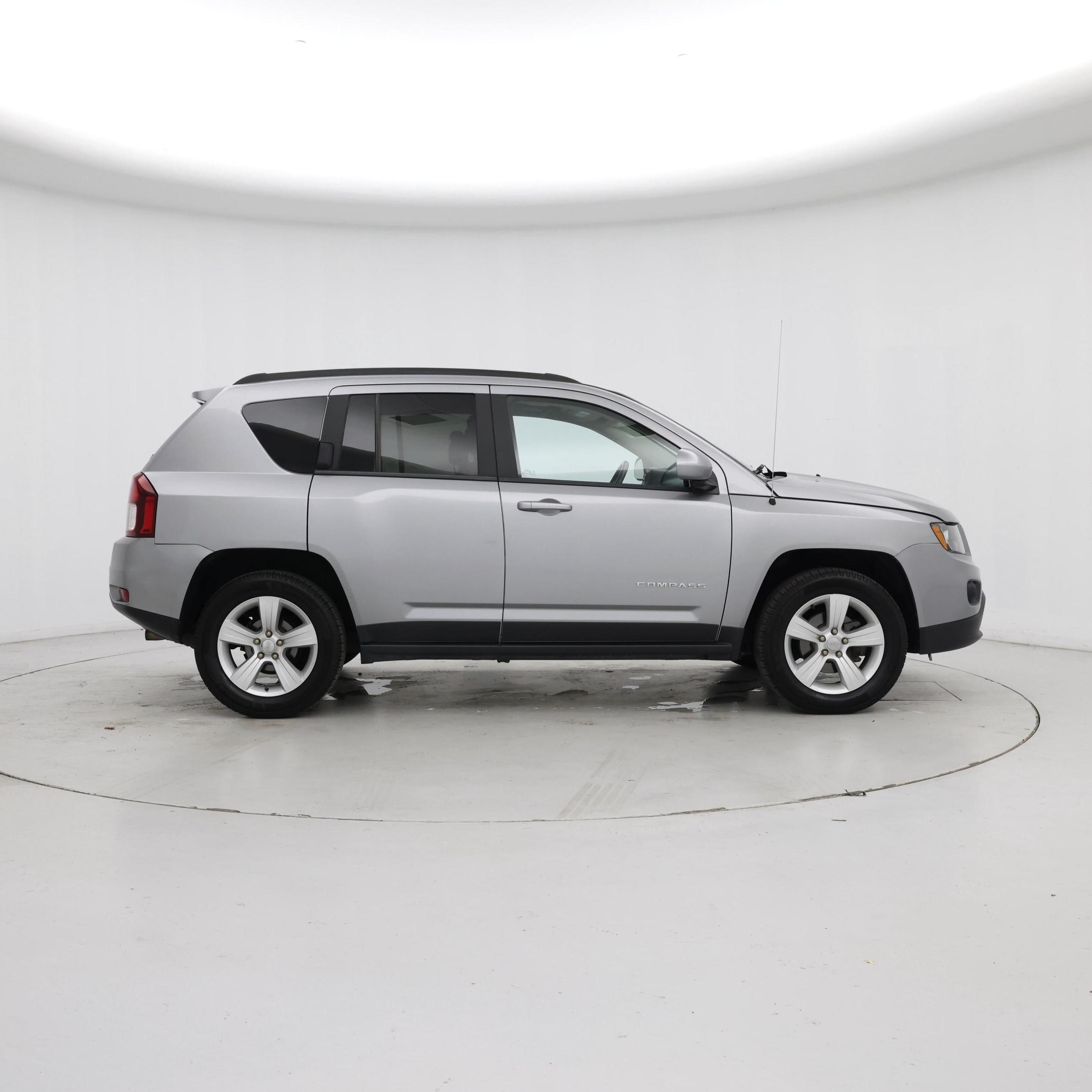 Thumbnail: 2017 Jeep Compass - 7