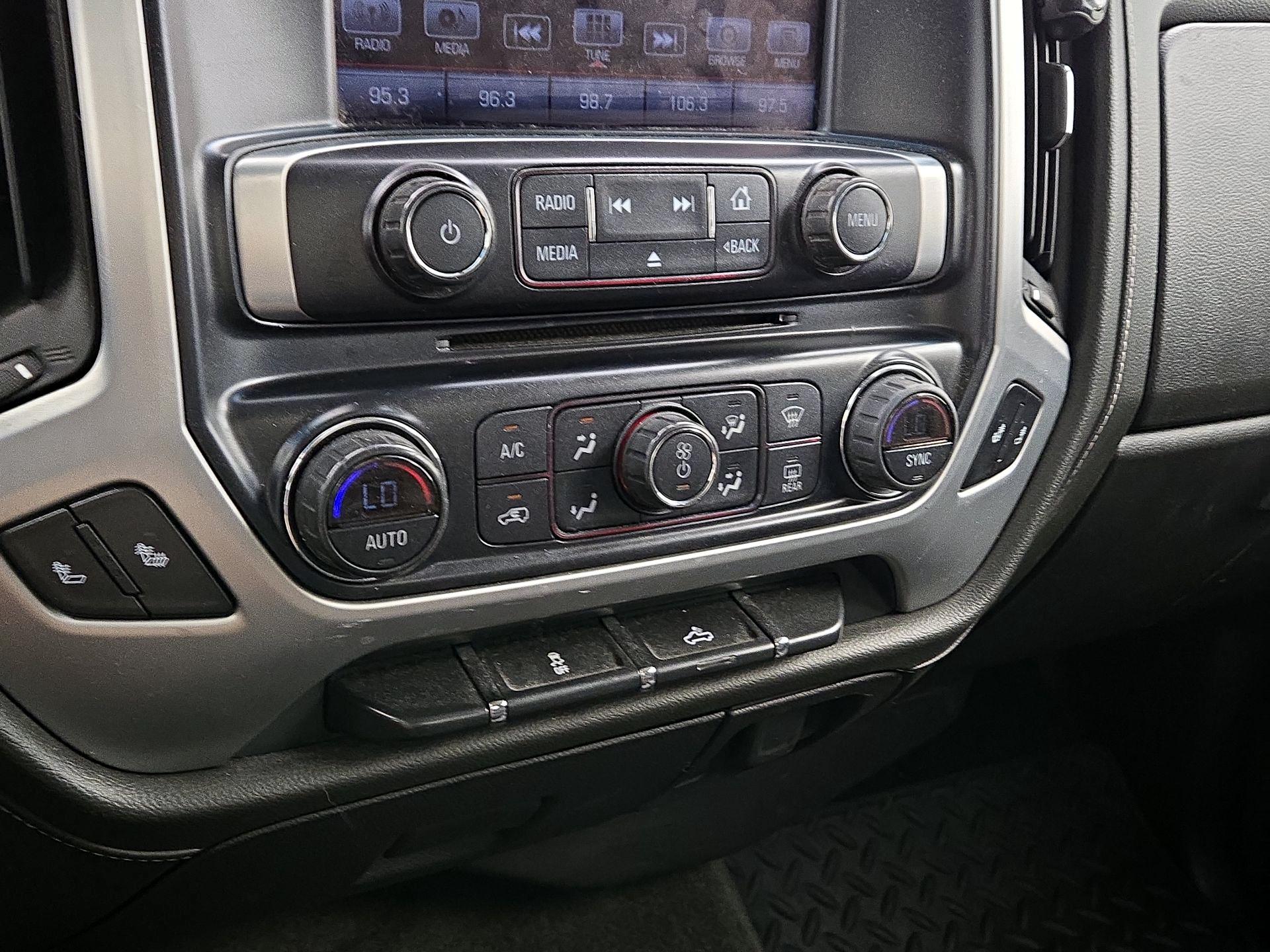 Thumbnail: 2016 GMC Sierra 1500 - 16