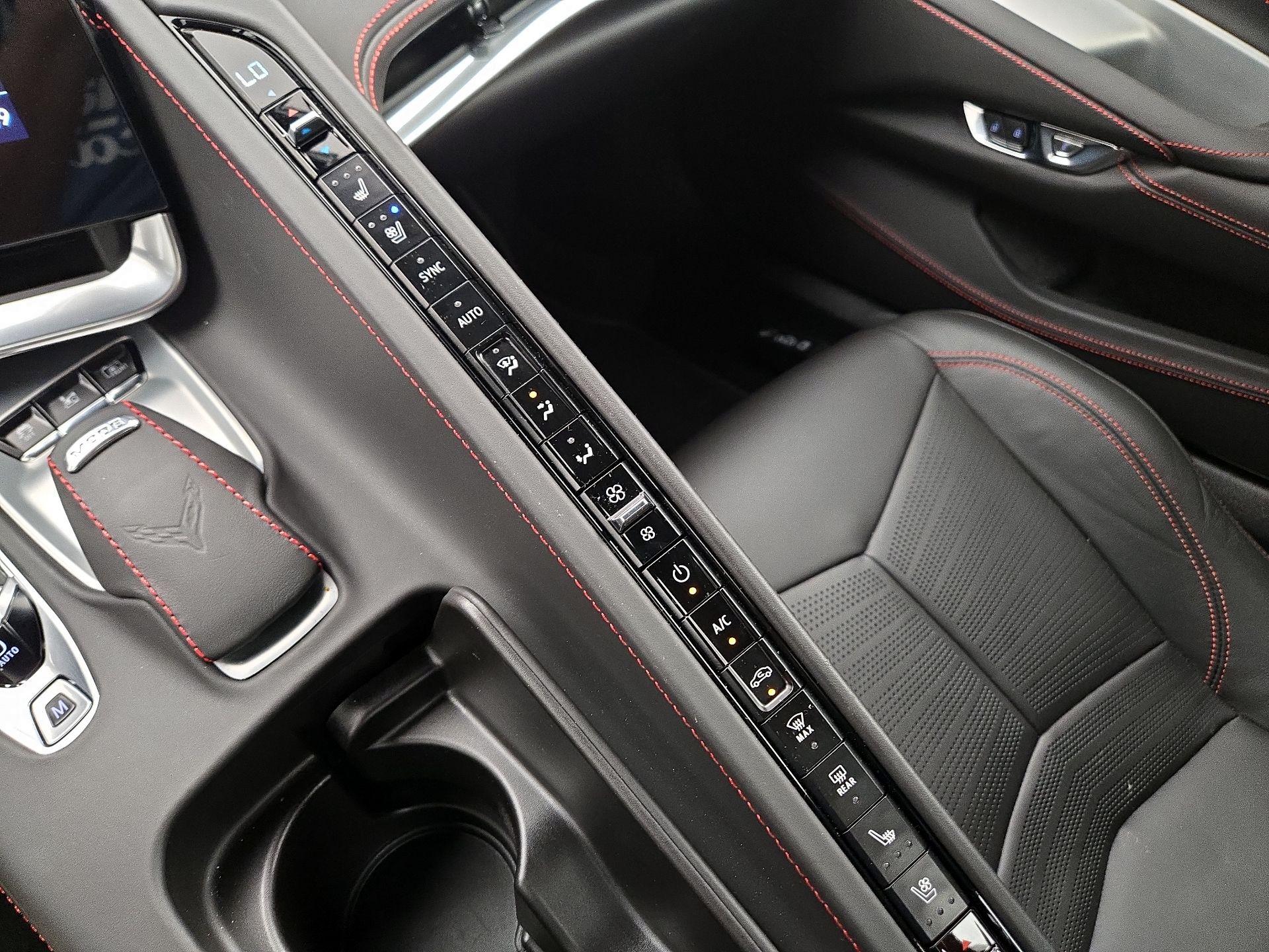 Thumbnail: 2020 Chevrolet Corvette - 16