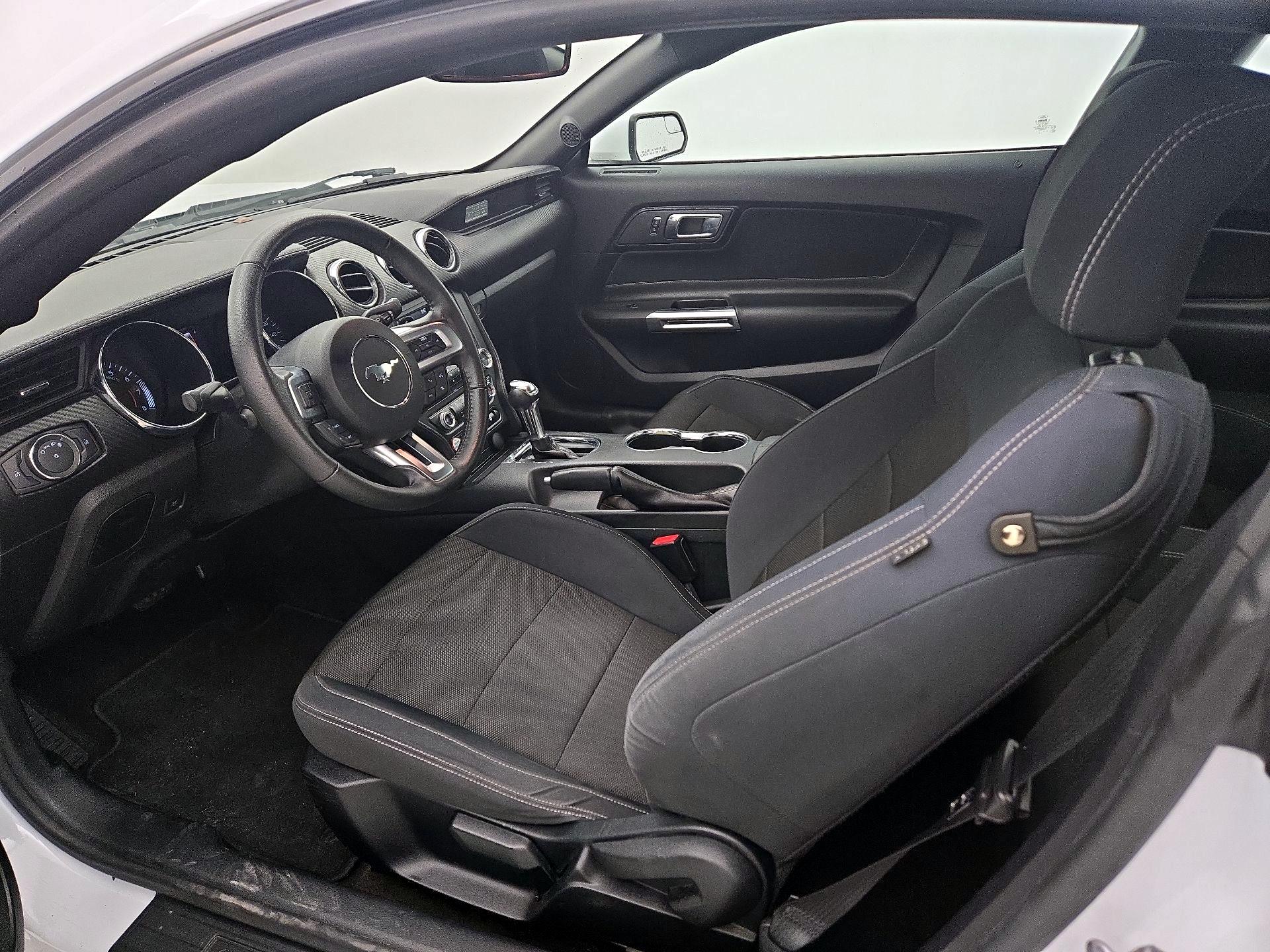 Thumbnail: 2016 Ford Mustang - 11