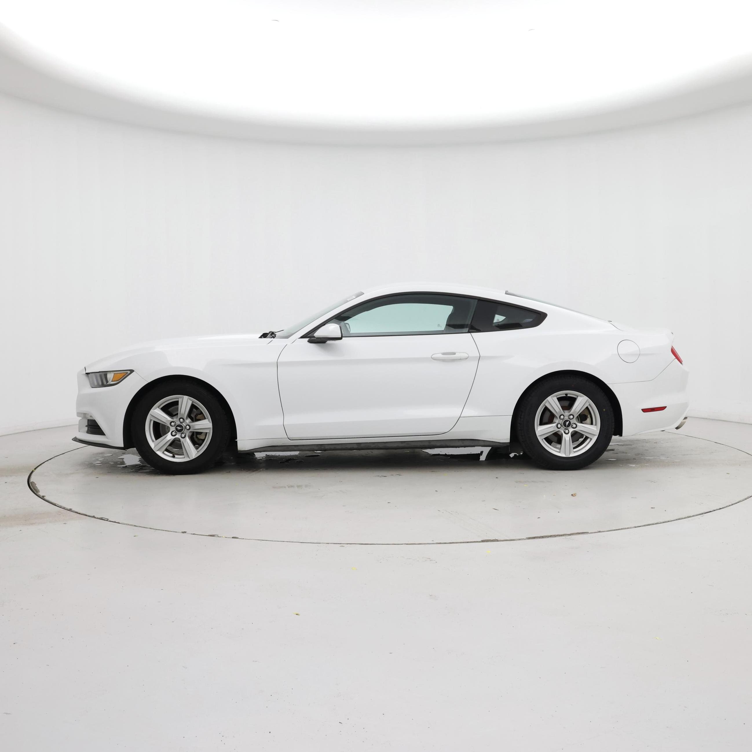 Thumbnail: 2016 Ford Mustang - 3