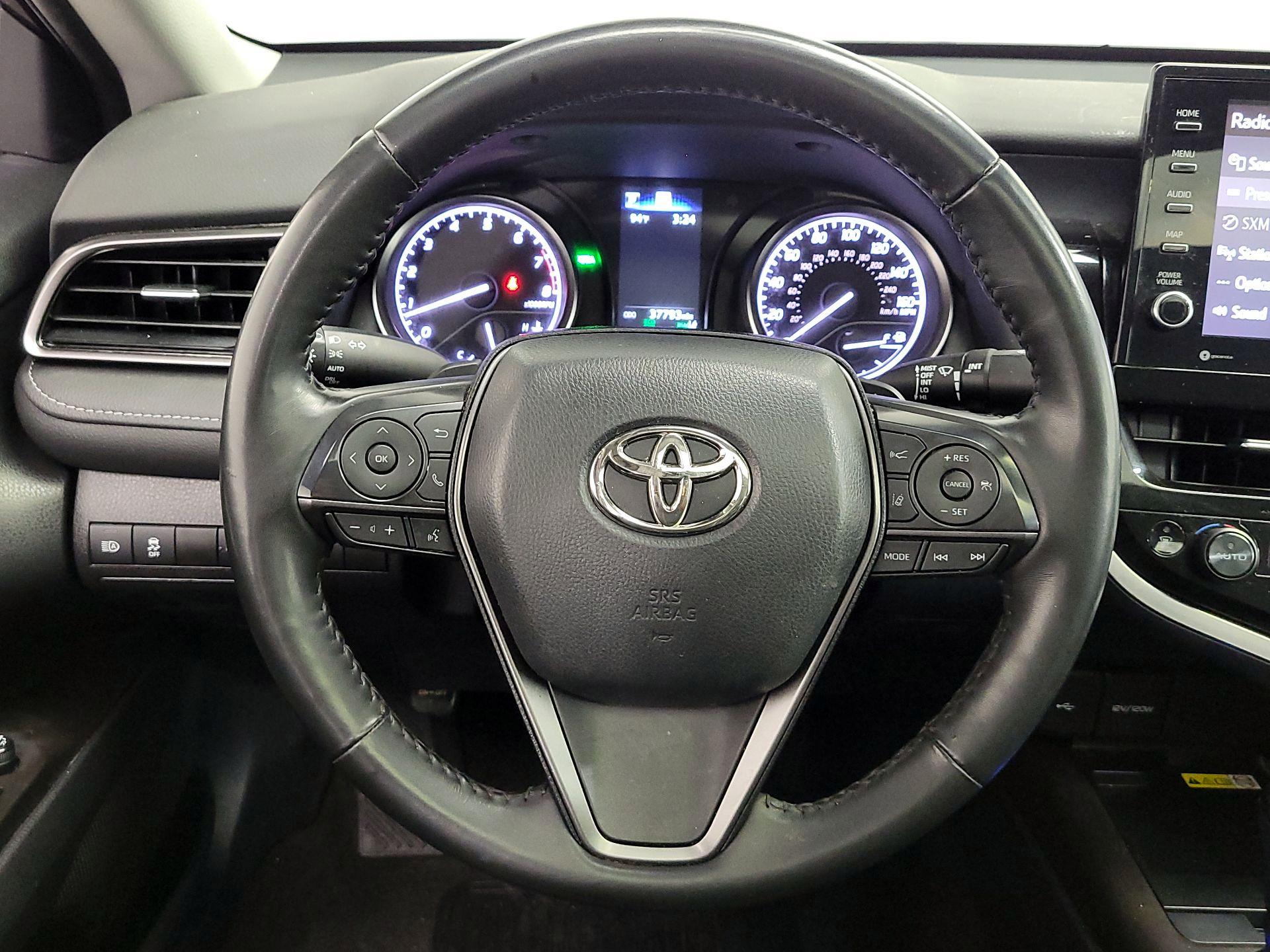 Thumbnail: 2023 Toyota Camry - 10