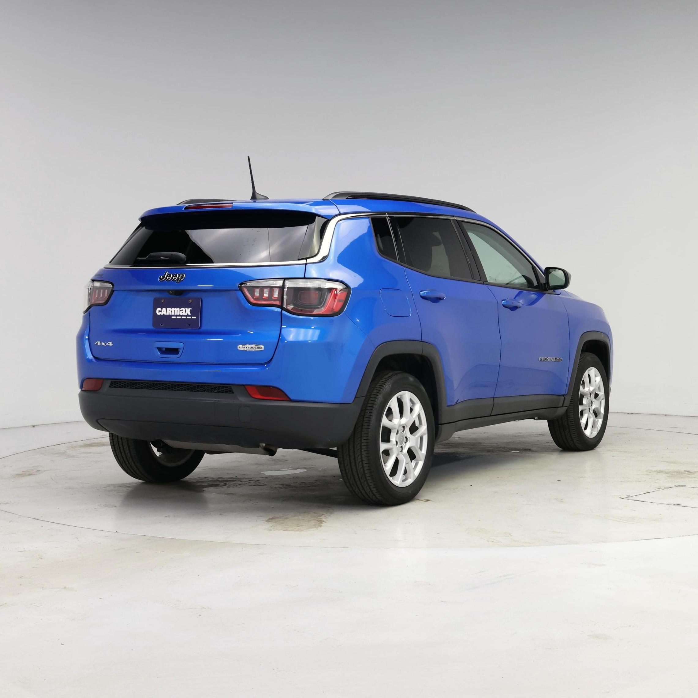 Thumbnail: 2022 Jeep Compass - 8