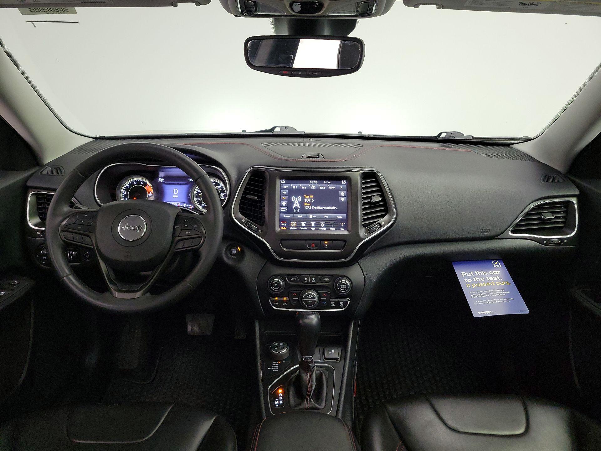 Thumbnail: 2022 Jeep Cherokee - 9