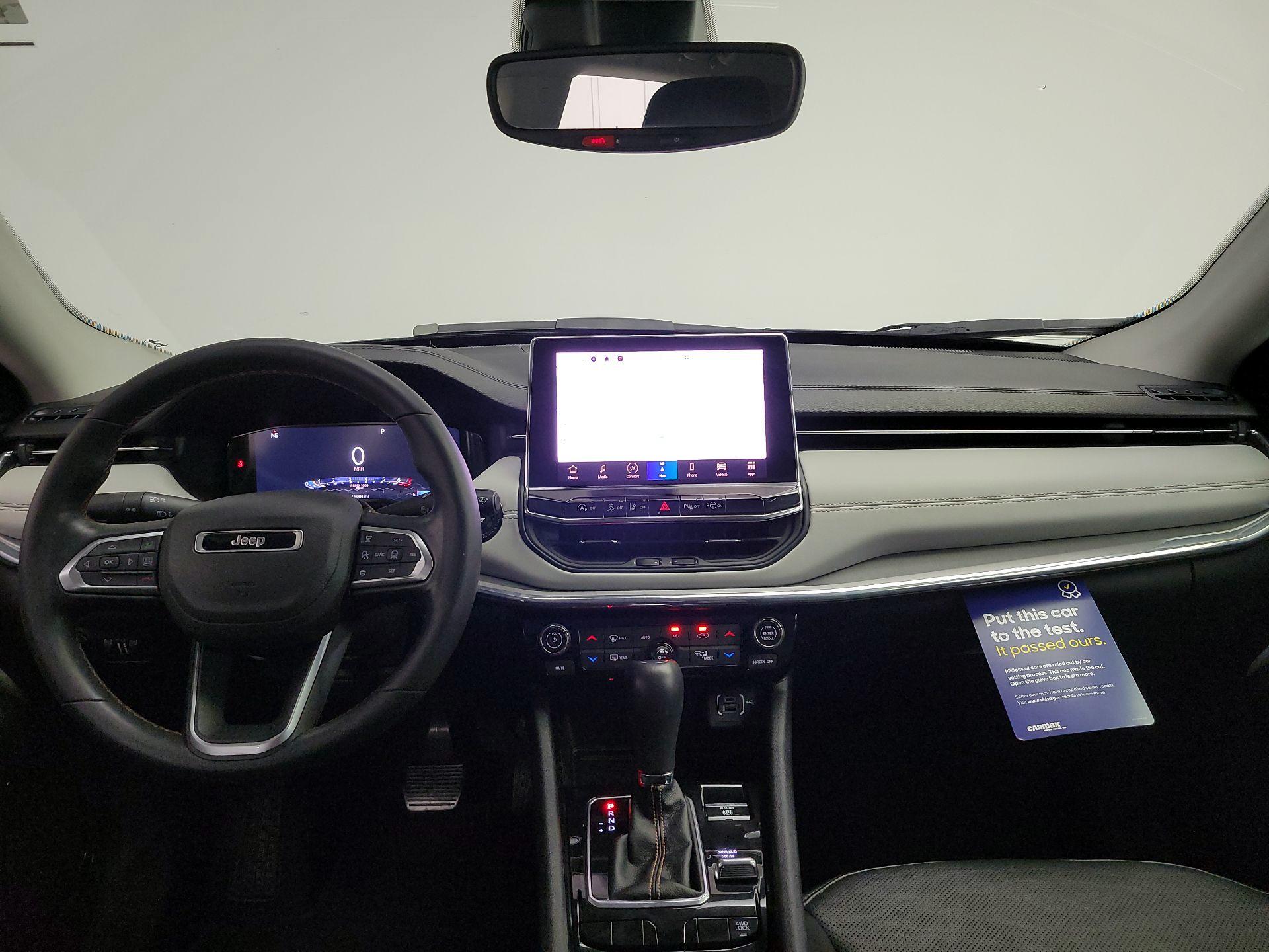 Thumbnail: 2022 Jeep Compass - 9
