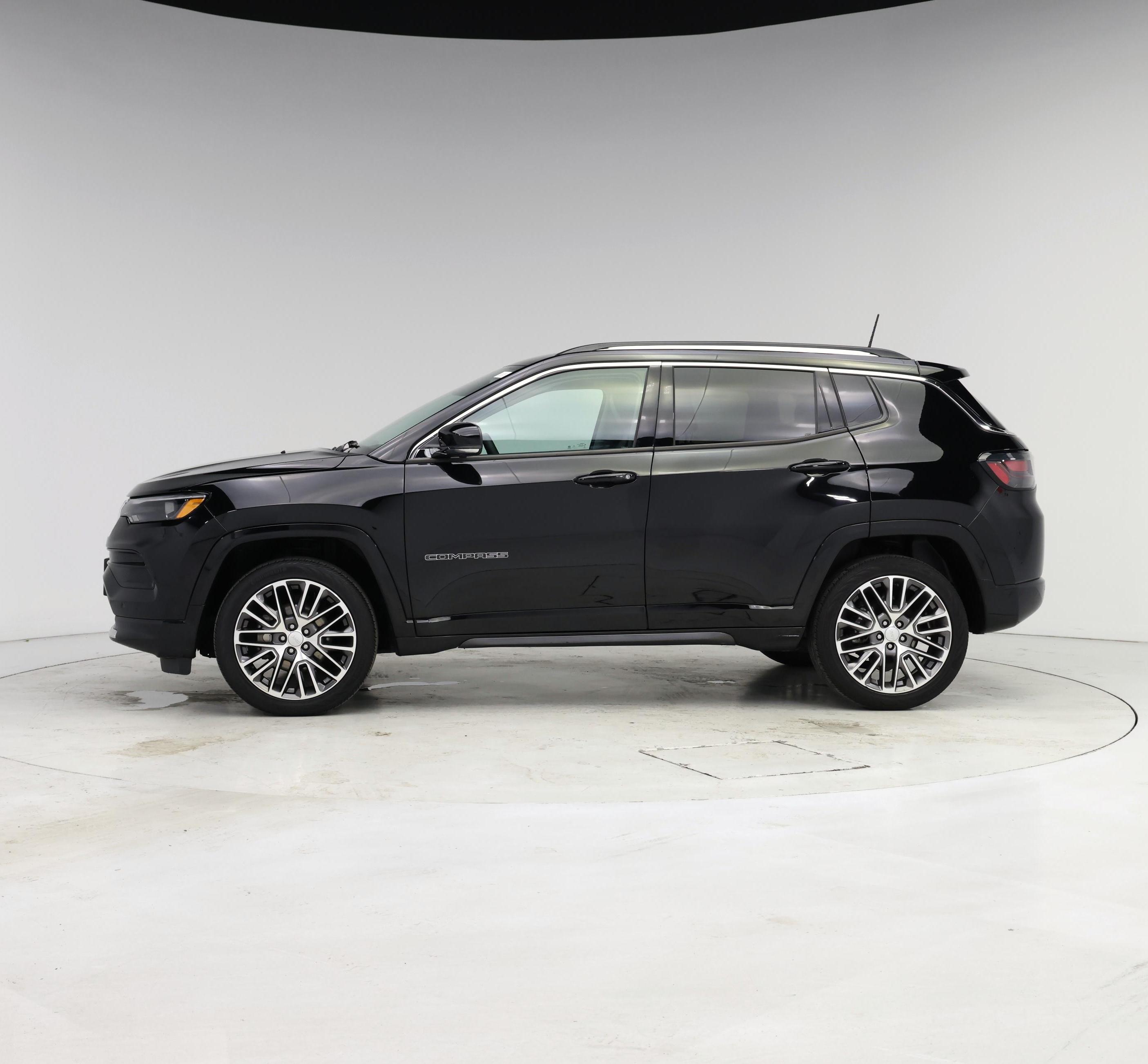 Thumbnail: 2022 Jeep Compass - 3