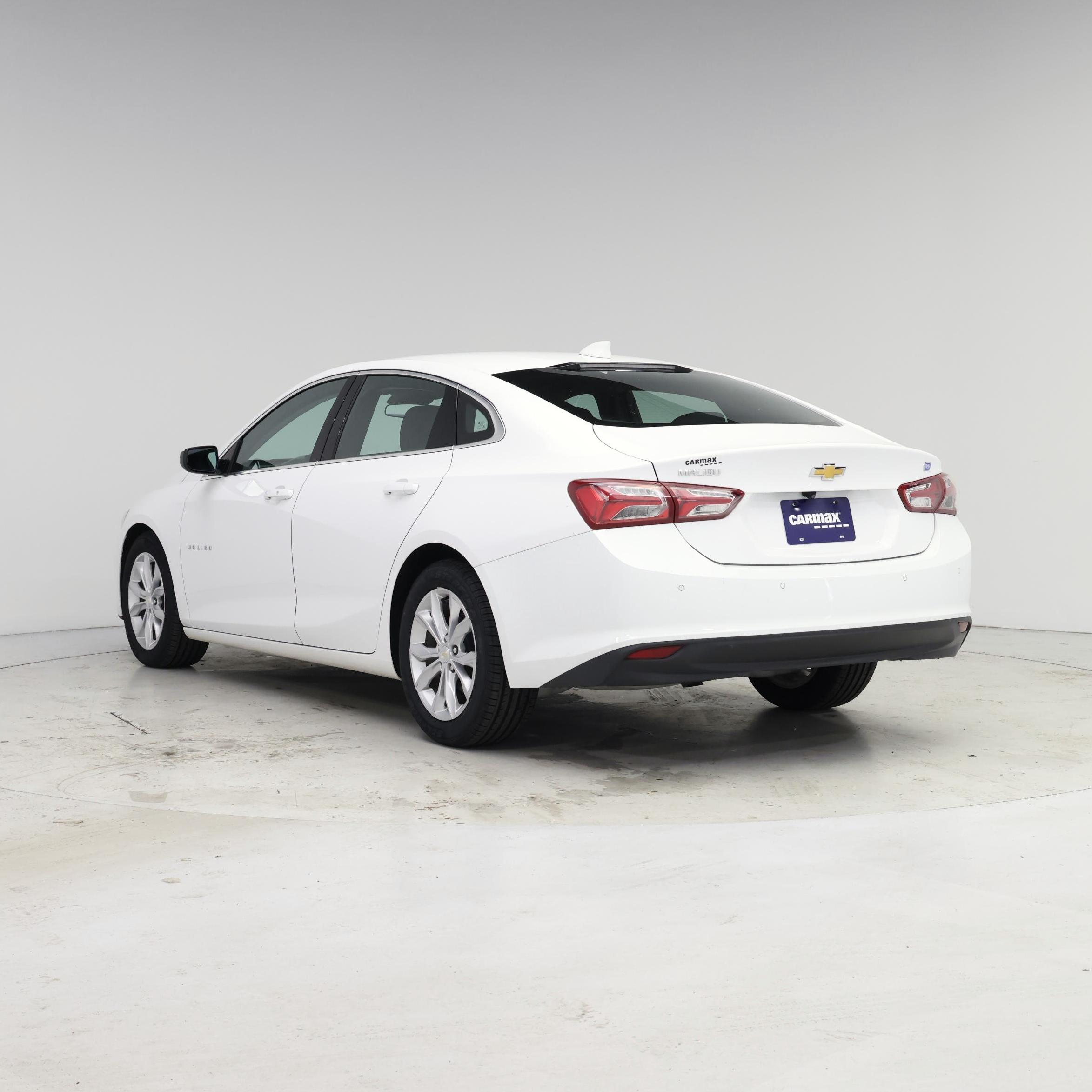 Thumbnail: 2019 Chevrolet Malibu - 2