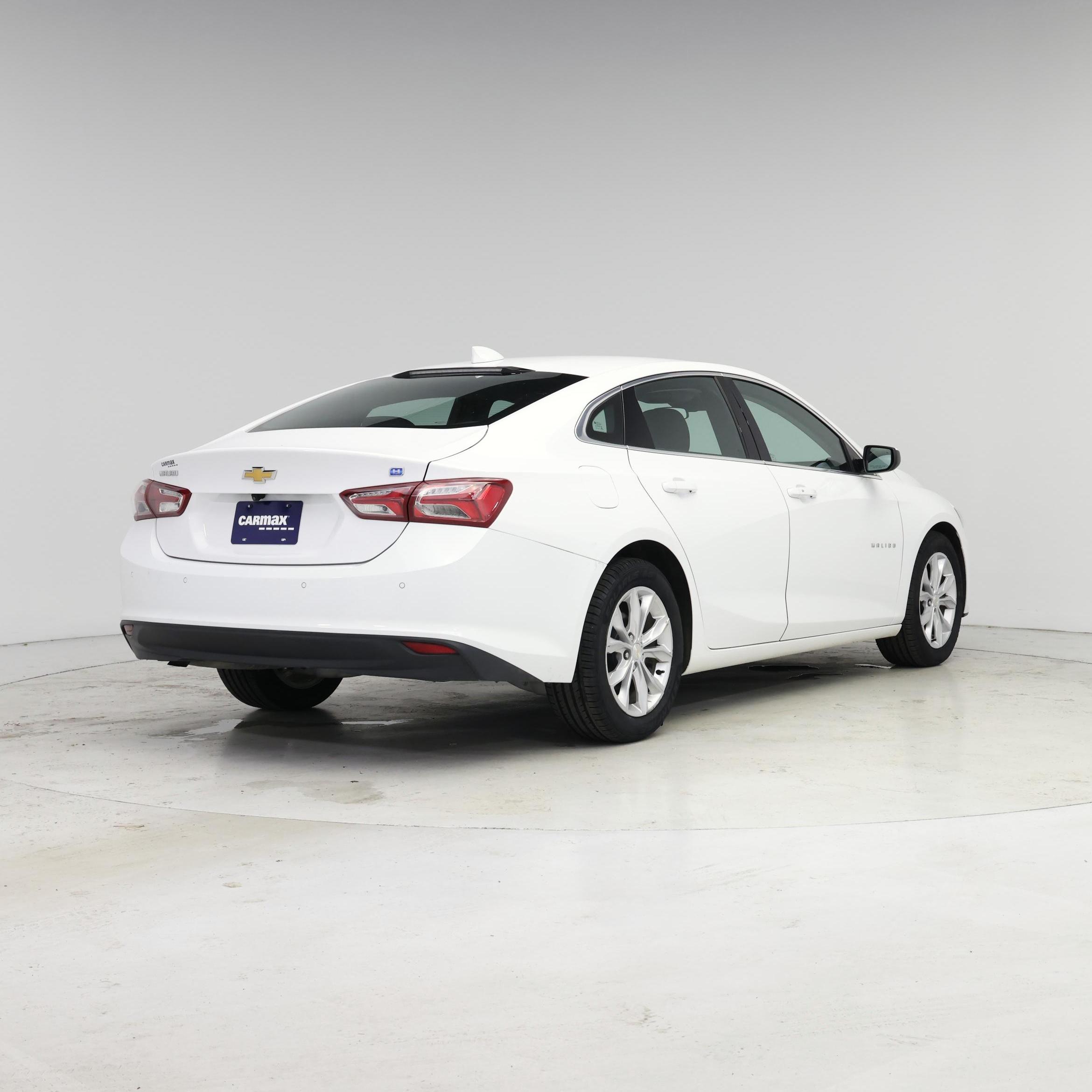 Thumbnail: 2019 Chevrolet Malibu - 8