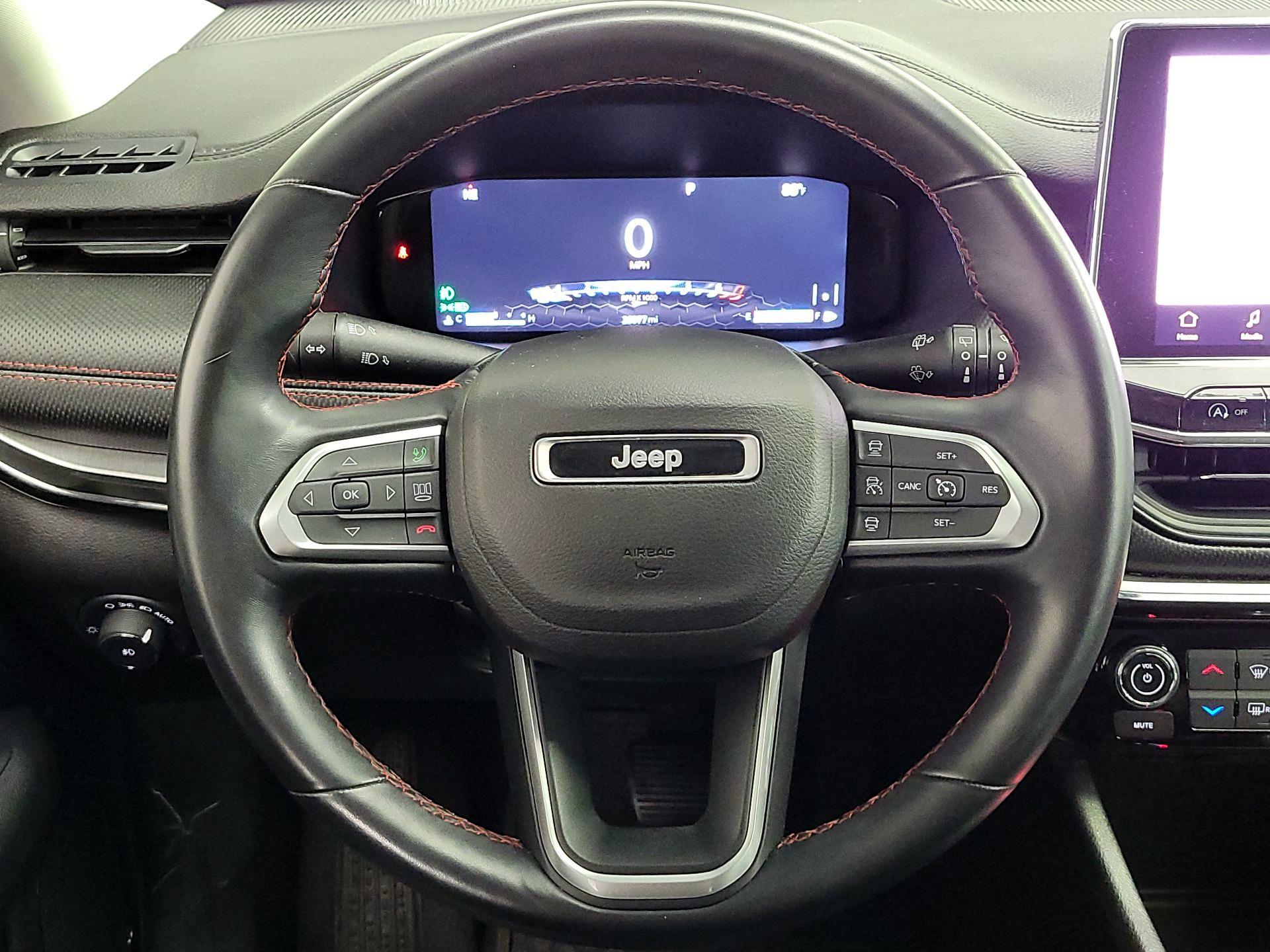 Thumbnail: 2022 Jeep Compass - 10